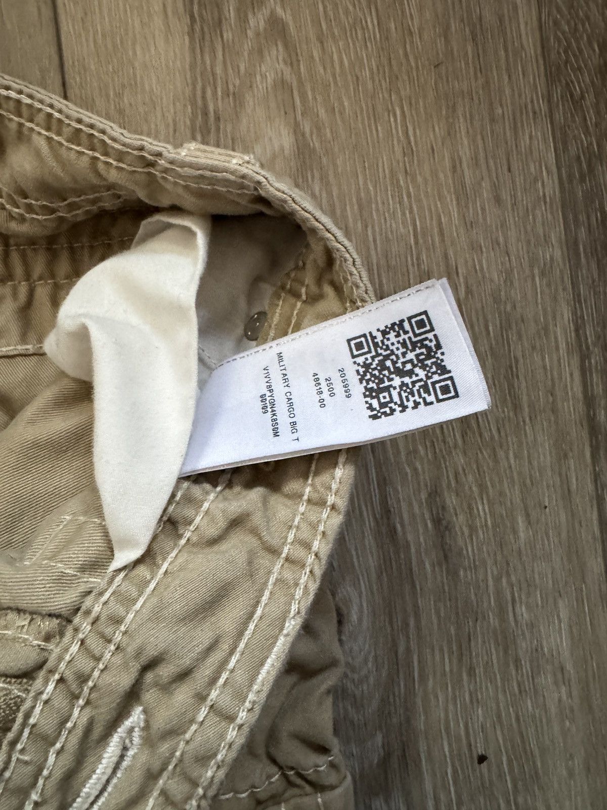 True Religion × Vintage TRUE RELIGION KHAKI CARGOS SZ 26 Size 26" / US 2 / IT 38 - 4 Thumbnail