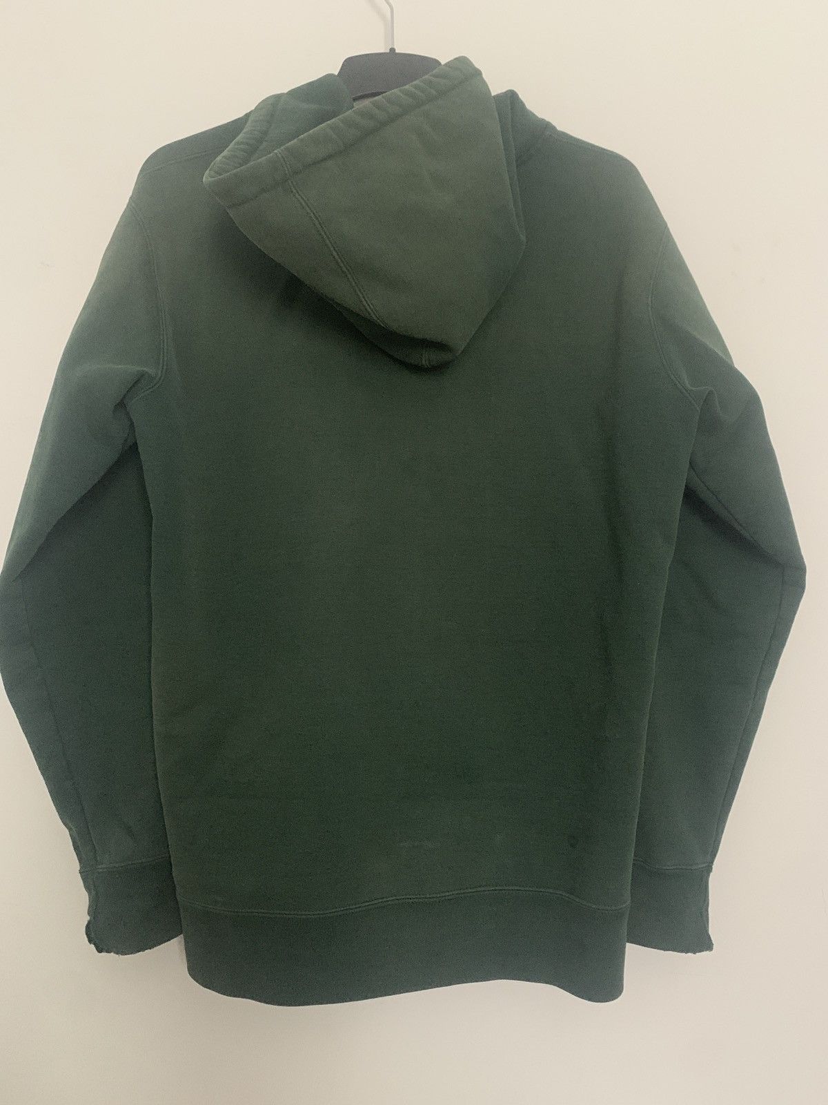 SUPREME✖️independent Supreme x independent