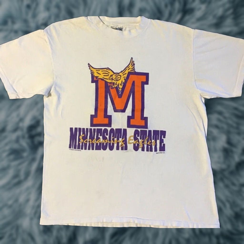 Coach VINTAGE Coach TV Show Faded Distress Minnesota State Screaming Eagles Shirt M White 90s 80s Grunge Sports Mens Size US M / EU 48-50 / 2 - 1 Thumbnail