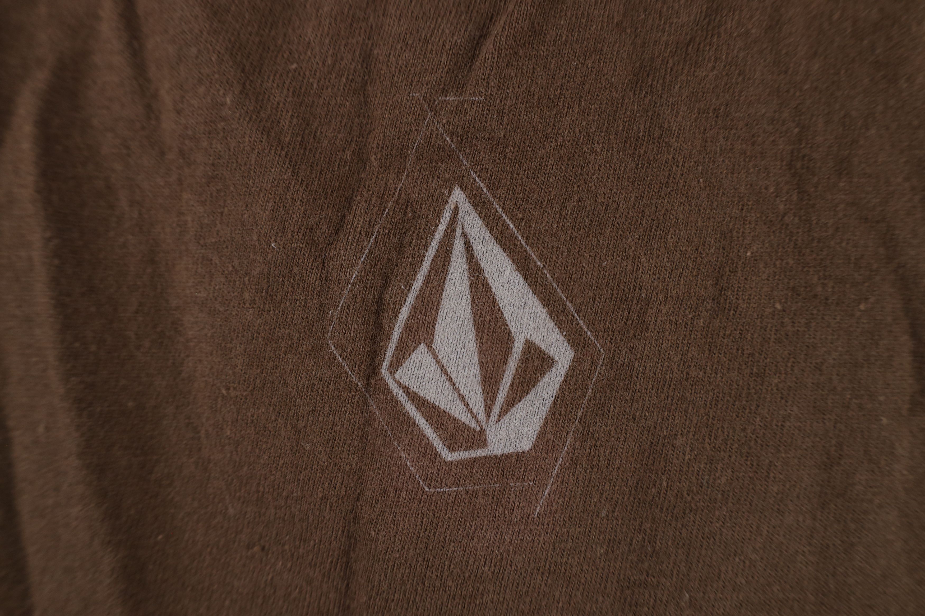 Vintage × Volcom Vintage Volcom Out Geometric Skateboard Surfing T-Shirt Size US S / EU 44-46 / 1 - 11 Thumbnail