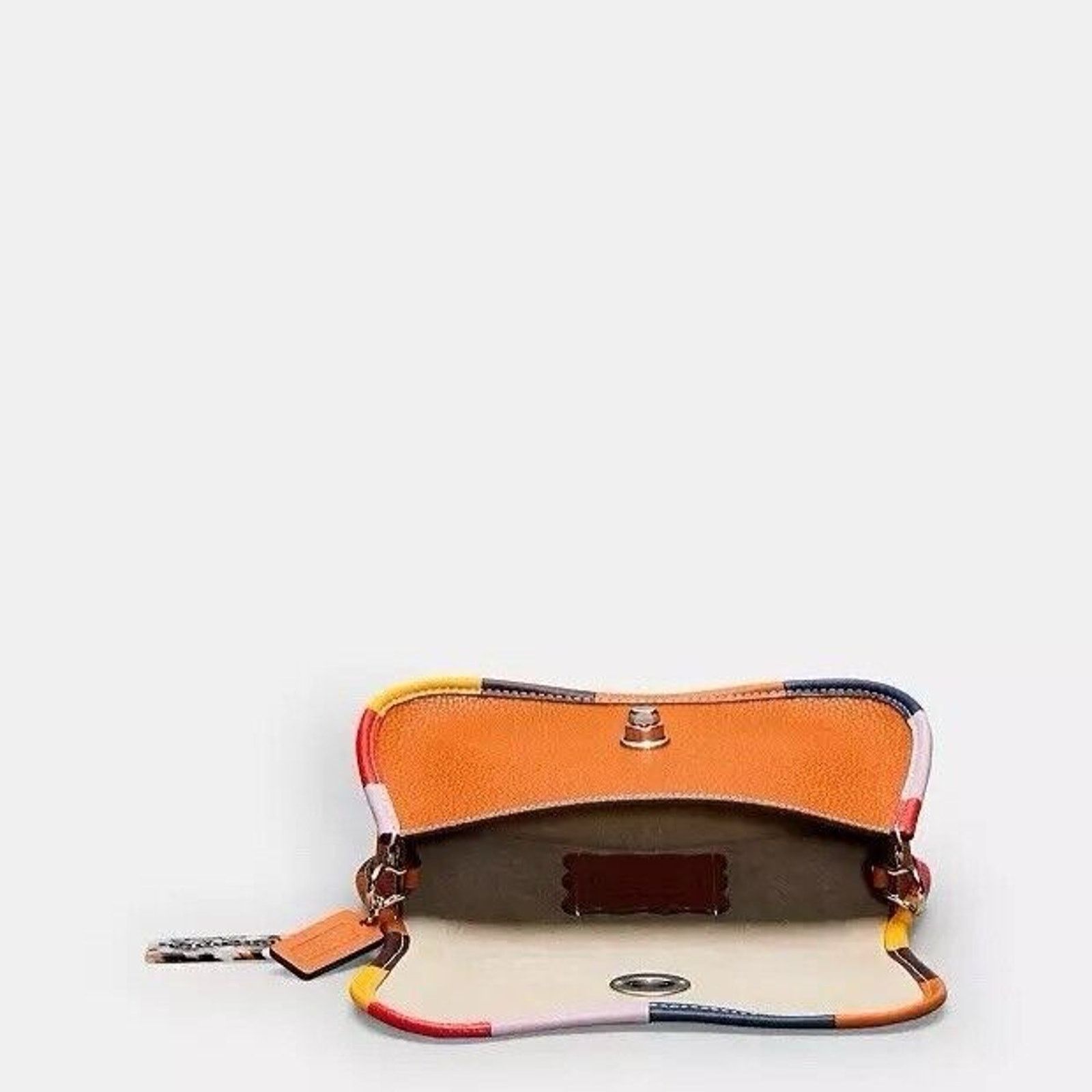 Coach NWT Coach Wavy Dinky Bag Coachtopia Brown Leather CK540 Size ONE SIZE - 10 Thumbnail
