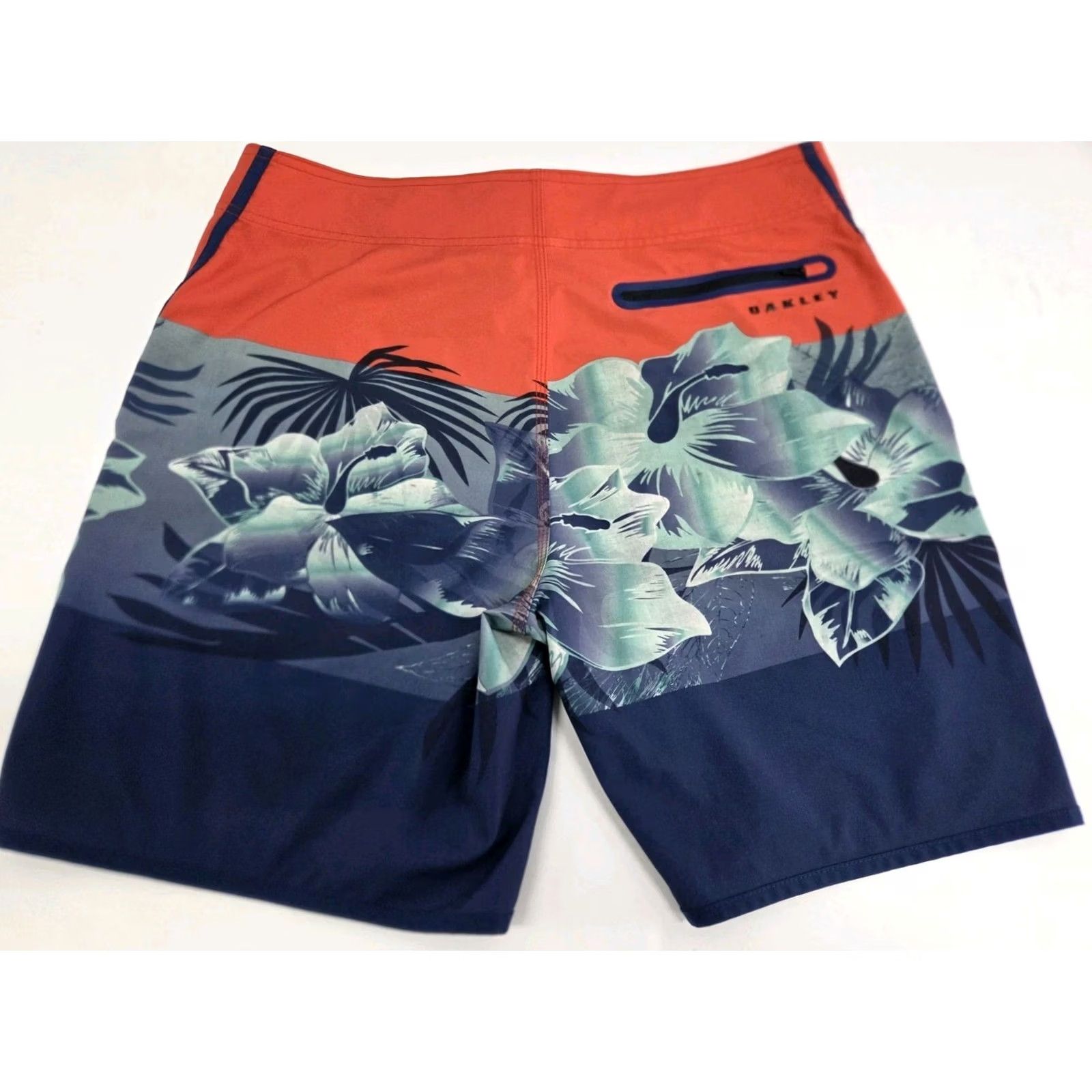 Oakley Oakley Mens Performance Fit Floral Boardshorts Drawstring Back Pocket Zip 33 Multicolor Beach Mens Size ONE SIZE - 2 Thumbnail