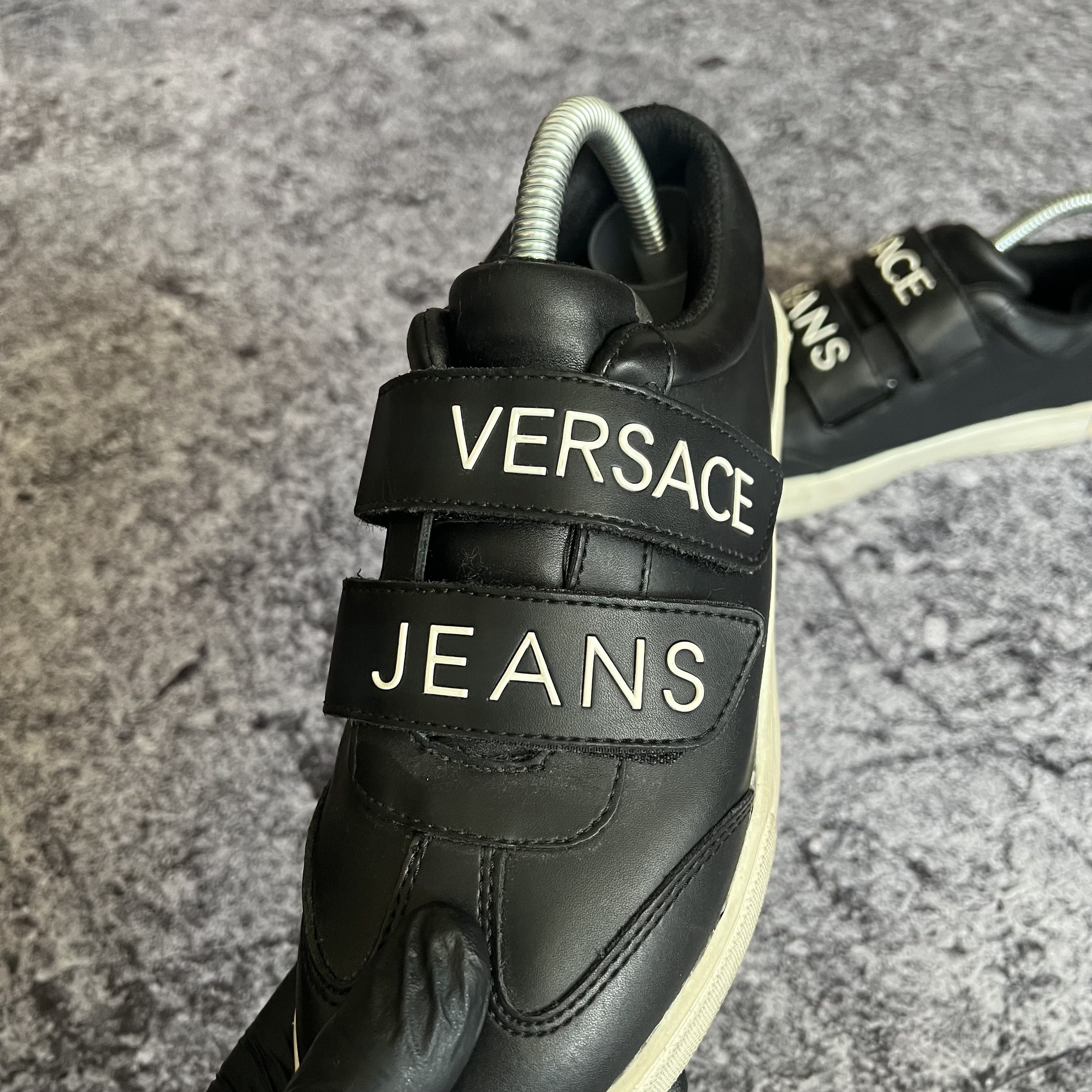 Versace Versace Sneakers Big Logo Size 38 Size US 8 / IT 38 - 9 Thumbnail