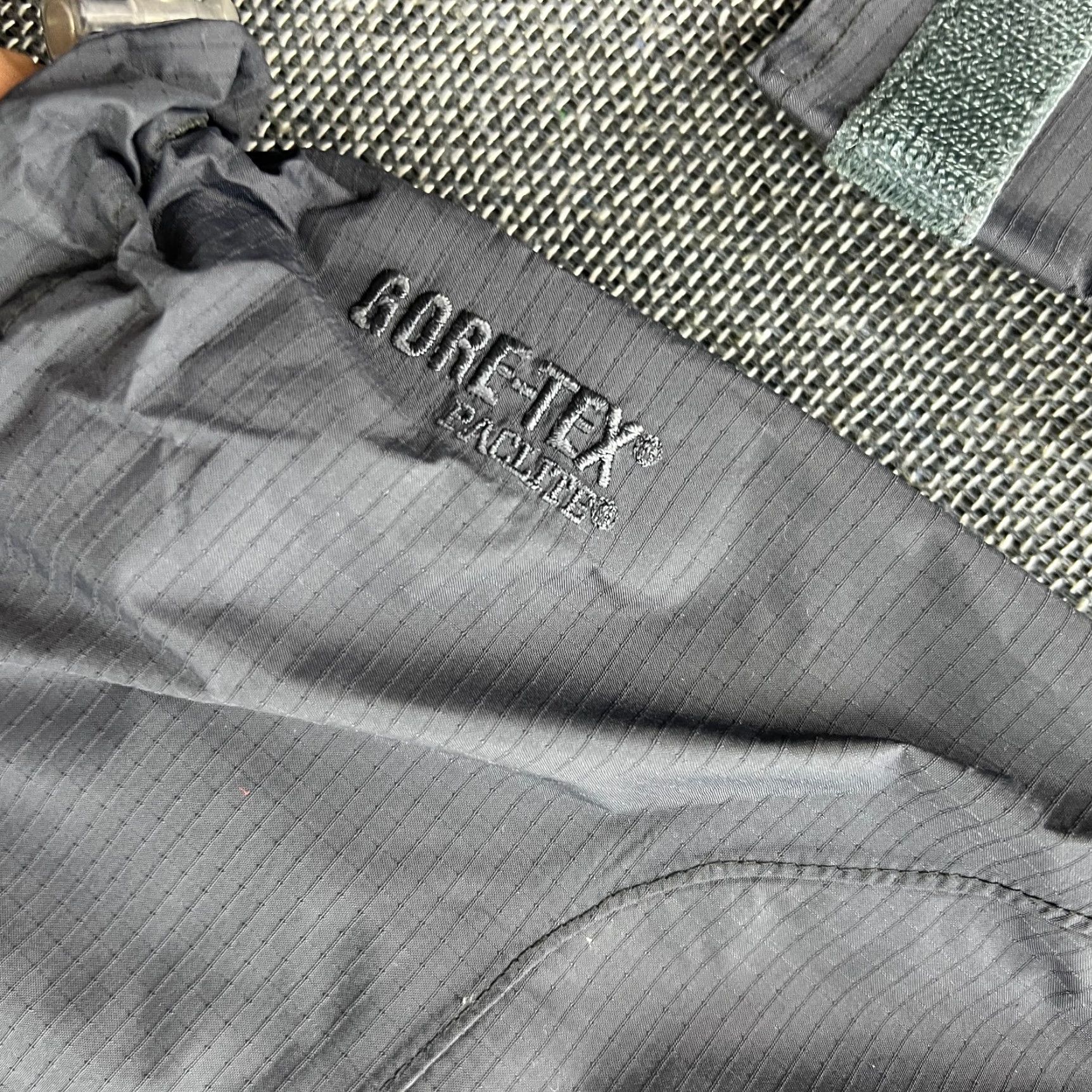 Vintage Norrona Nansen Gore-Tex Paclite Jacket Mens XS Gray Waterproof Full Zip Hooded Size US XS / EU 42 / 0 - 5 Thumbnail