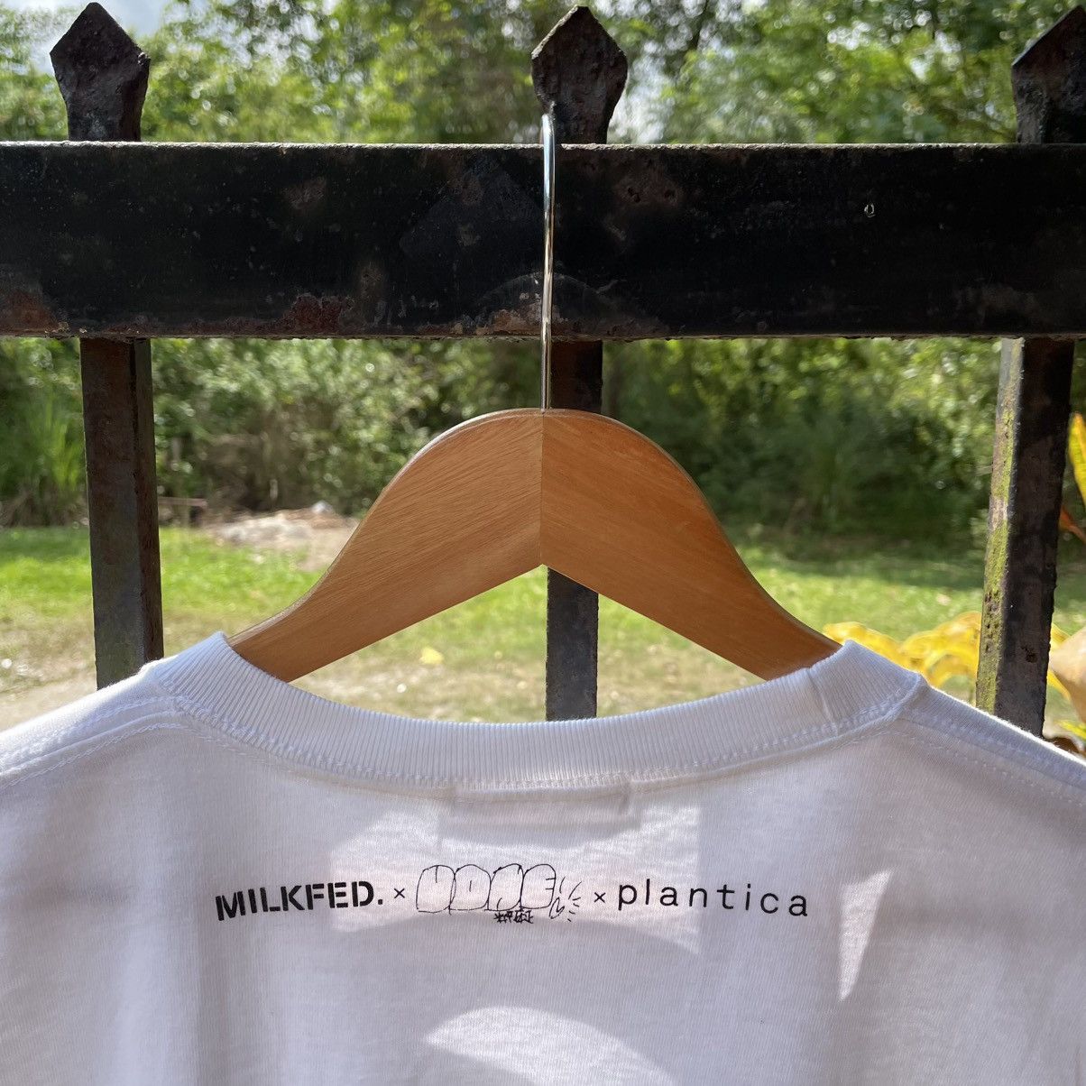 Japanese Brand × Vintage 🔥🇯🇵Milkfed X Plantica Art Flower Graphic Tee Size US M / EU 48-50 / 2 - 3 Thumbnail