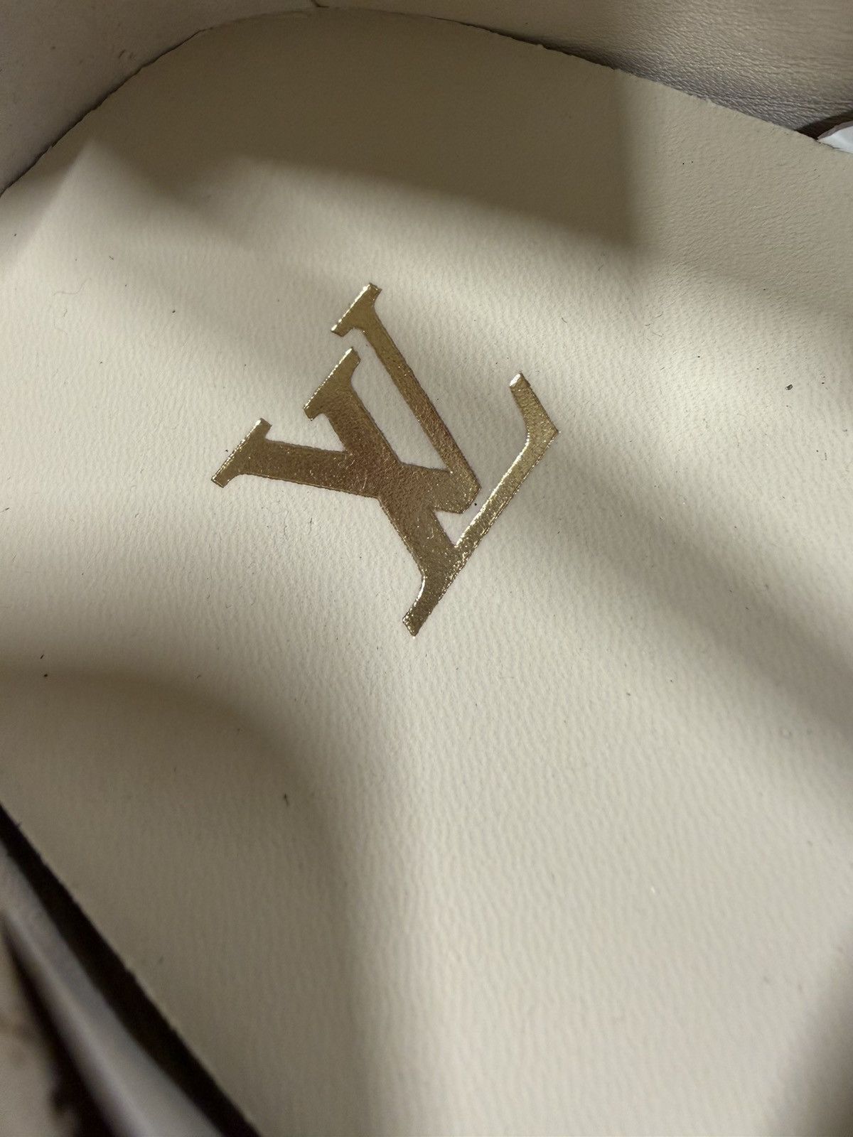 Louis Vuitton Louis Vuitton Driving Monogram Loafers NEW Size US 8.5 / EU 41-42 - 6 Thumbnail