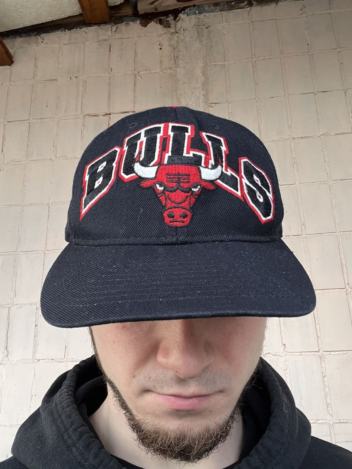 NBA Vintage Chicago Bulls 33 Starter NBA Cap Hat Lakers Bills Size ONE SIZE - 18 Thumbnail