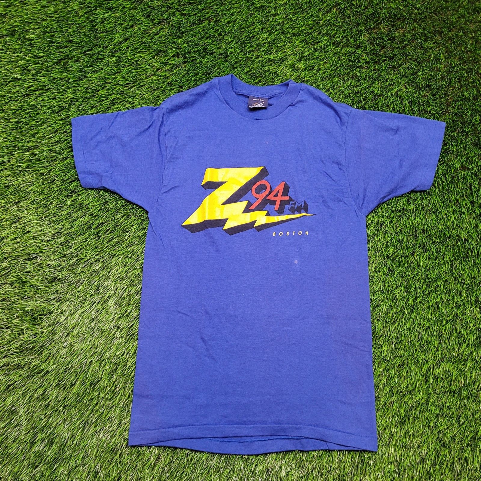 Vintage VTG 80s Z-94 WZOU Boston Radio Station T-Shirt Womens XS Size XS / US 0-2 / IT 36-38 - 1 Thumbnail