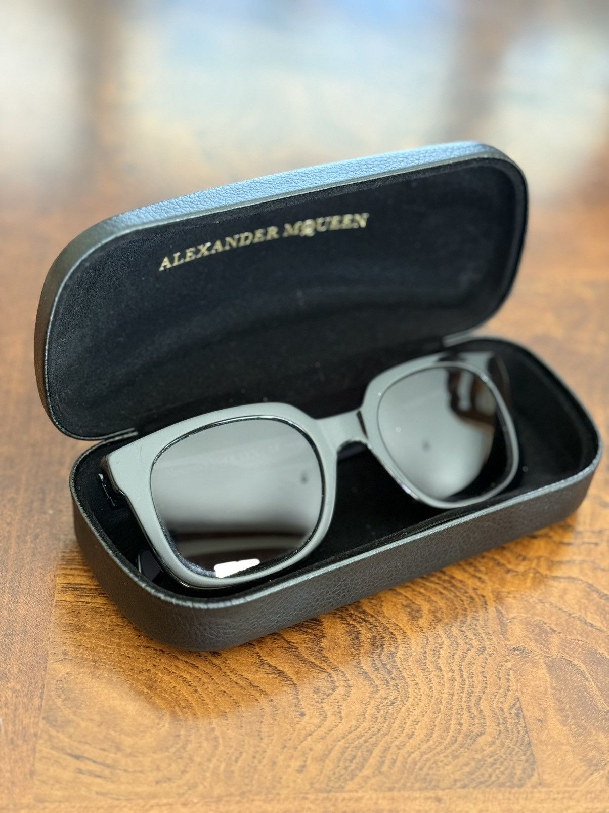 Alexander McQueen Black Alexander McQueen Sunglasses Size ONE SIZE - 3 Thumbnail
