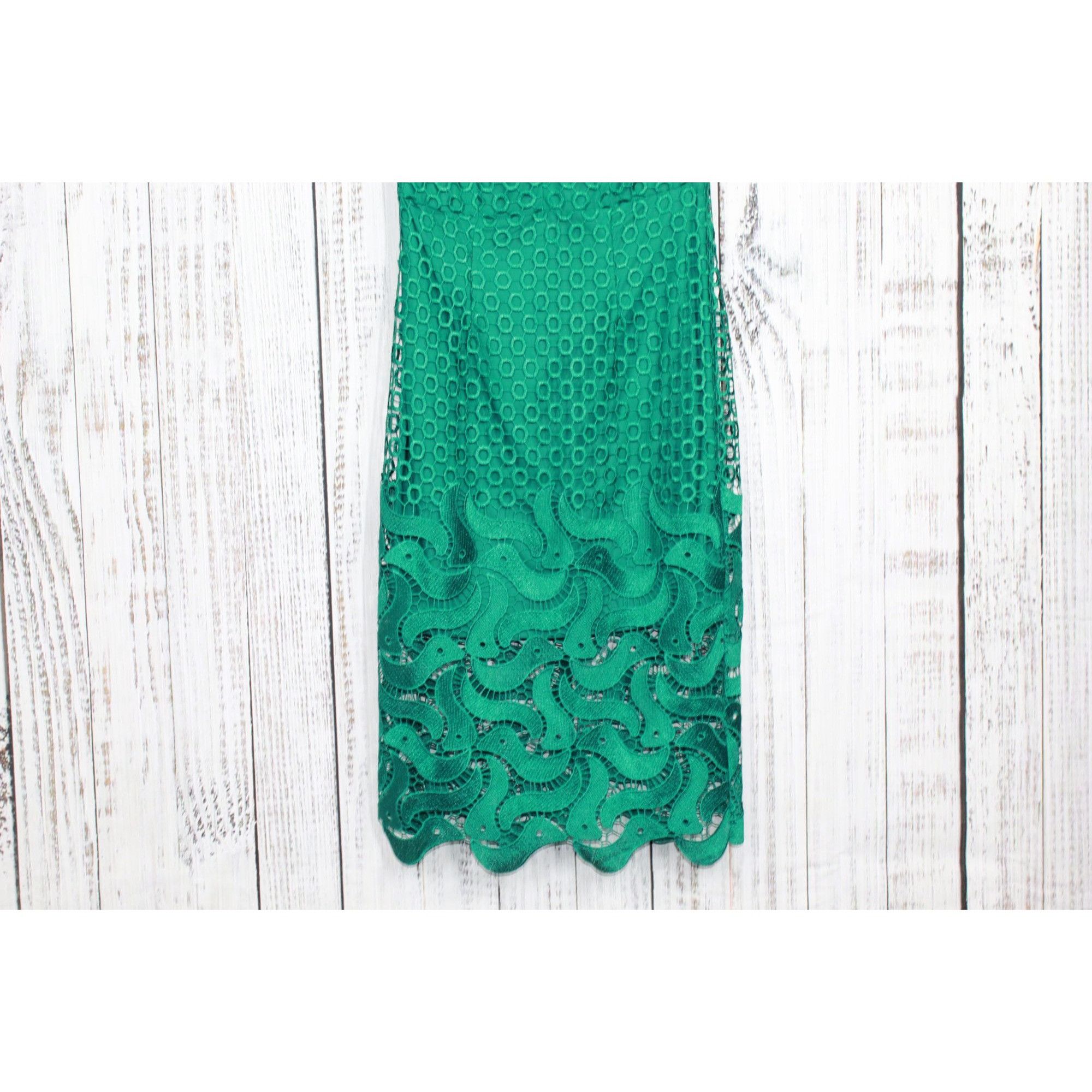 Venus Venus Green Lace V-Neck Mid Length Dress Size 2 Size XS / US 0-2 / IT 36-38 - 3 Thumbnail
