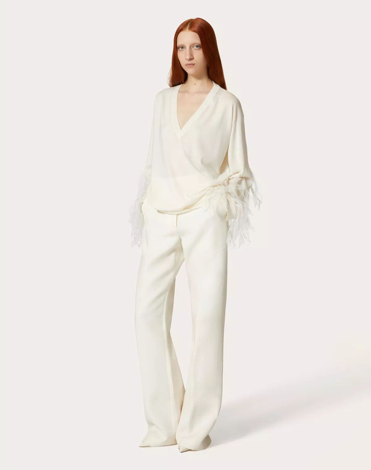 Valentino o1s1wg110426 Wool Jumper With Feathers in White Size L / US 10 / IT 46 - 3 Thumbnail