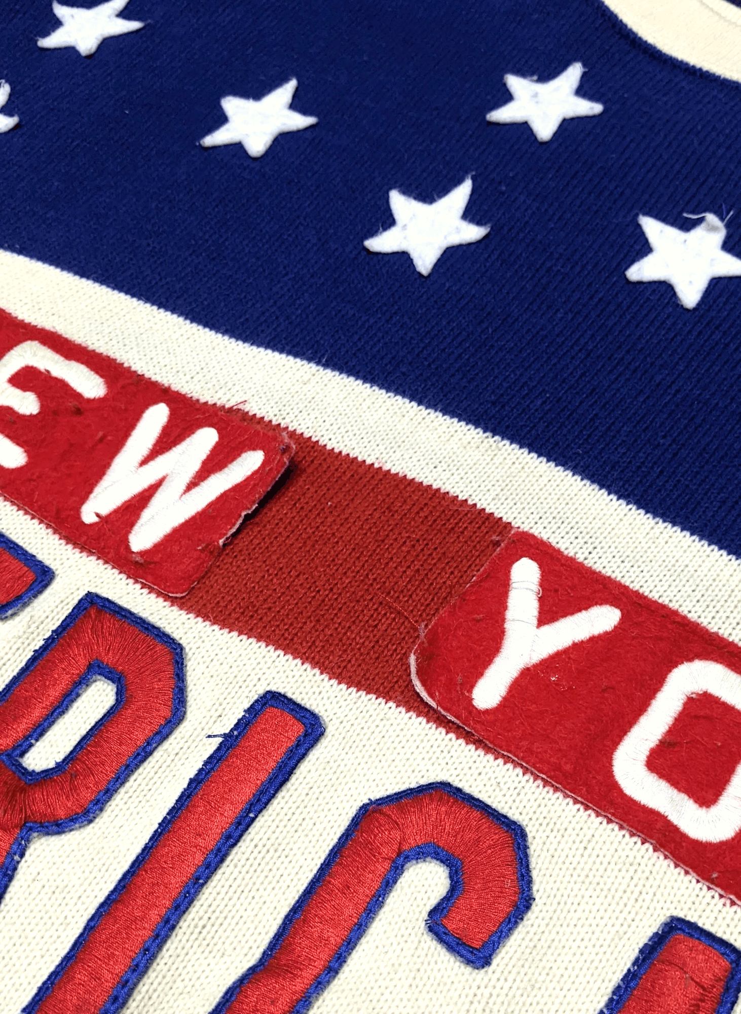 Ccm × Vintage Vintage 90s New York Americans Heritage 1926 Jersey Sweater Size US L / EU 52-54 / 3 - 10 Thumbnail
