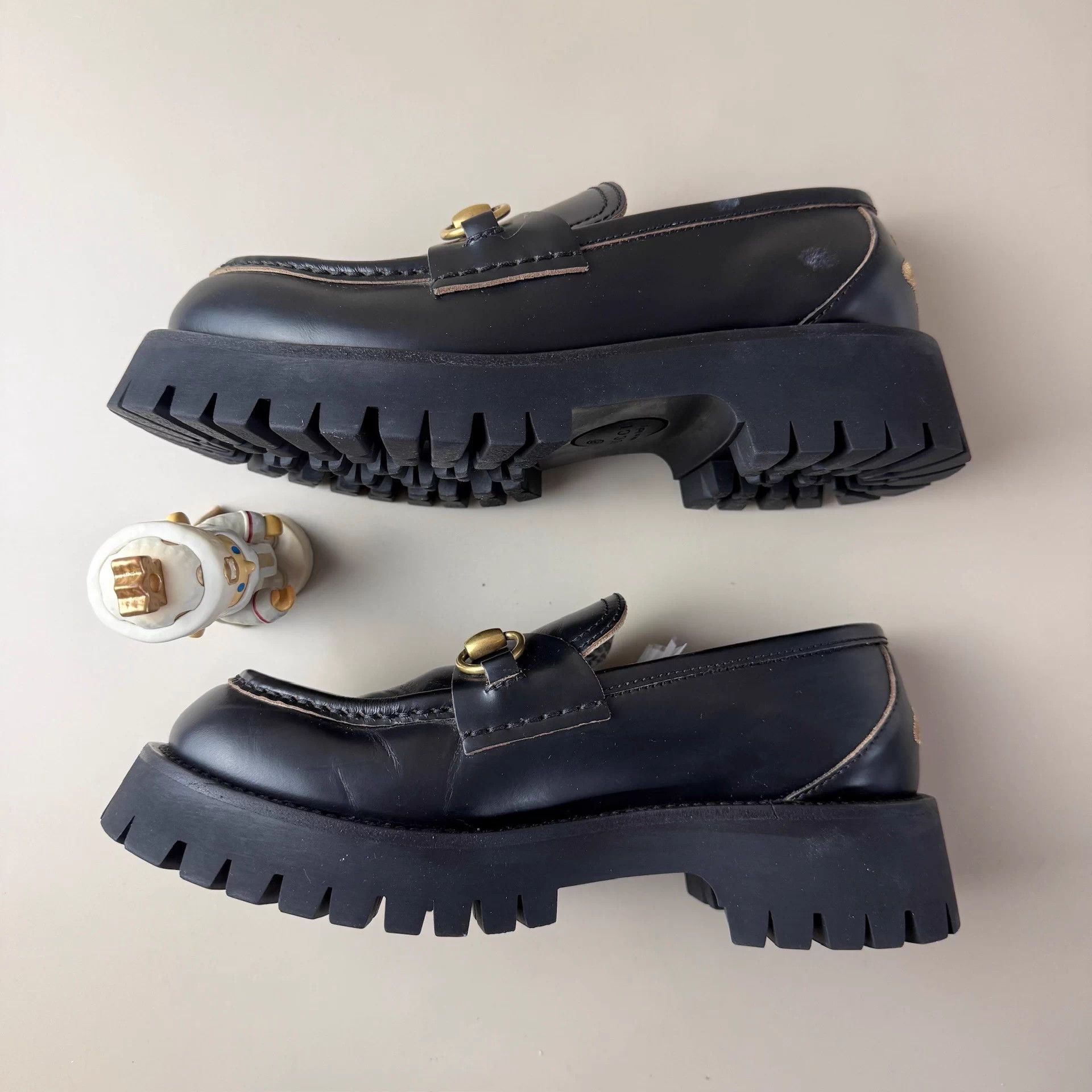 Gucci Gucci Horsebit Bee Embroidery Loafer 37 EU Mint Size US 6 / IT 36 - 5 Thumbnail