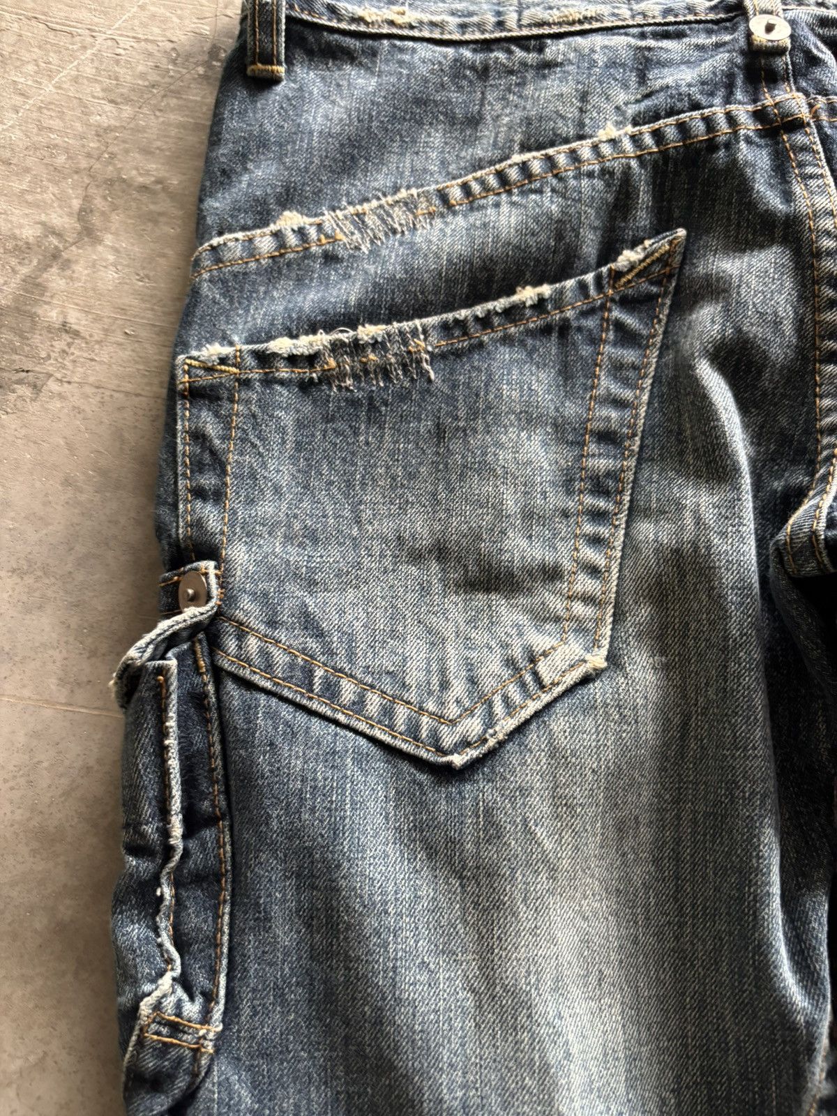 20471120 × Japanese Brand distressed Antgauge sashiko boro side pocket punk cross Size US 31 - 17 Thumbnail