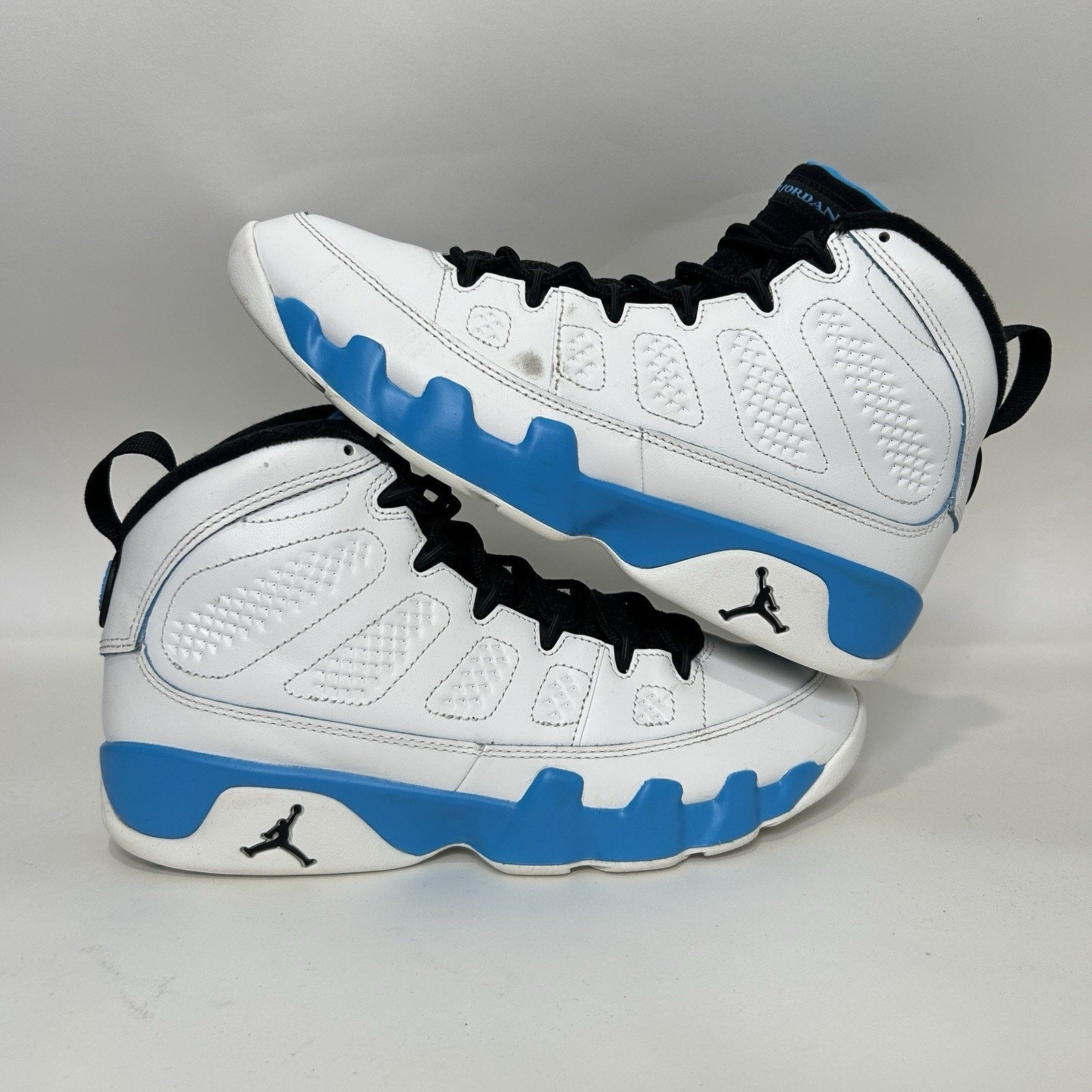Nike Air Jordan 9 Retro OG “Summit White Powder Blue”