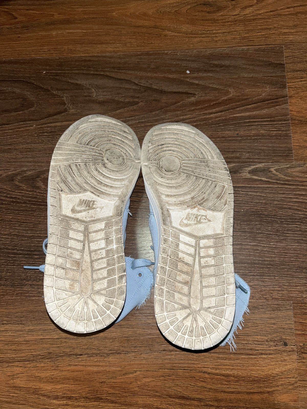 Jordan Brand Jordan 1 Sky Blue Size US 10 / EU 43 - 2 Thumbnail