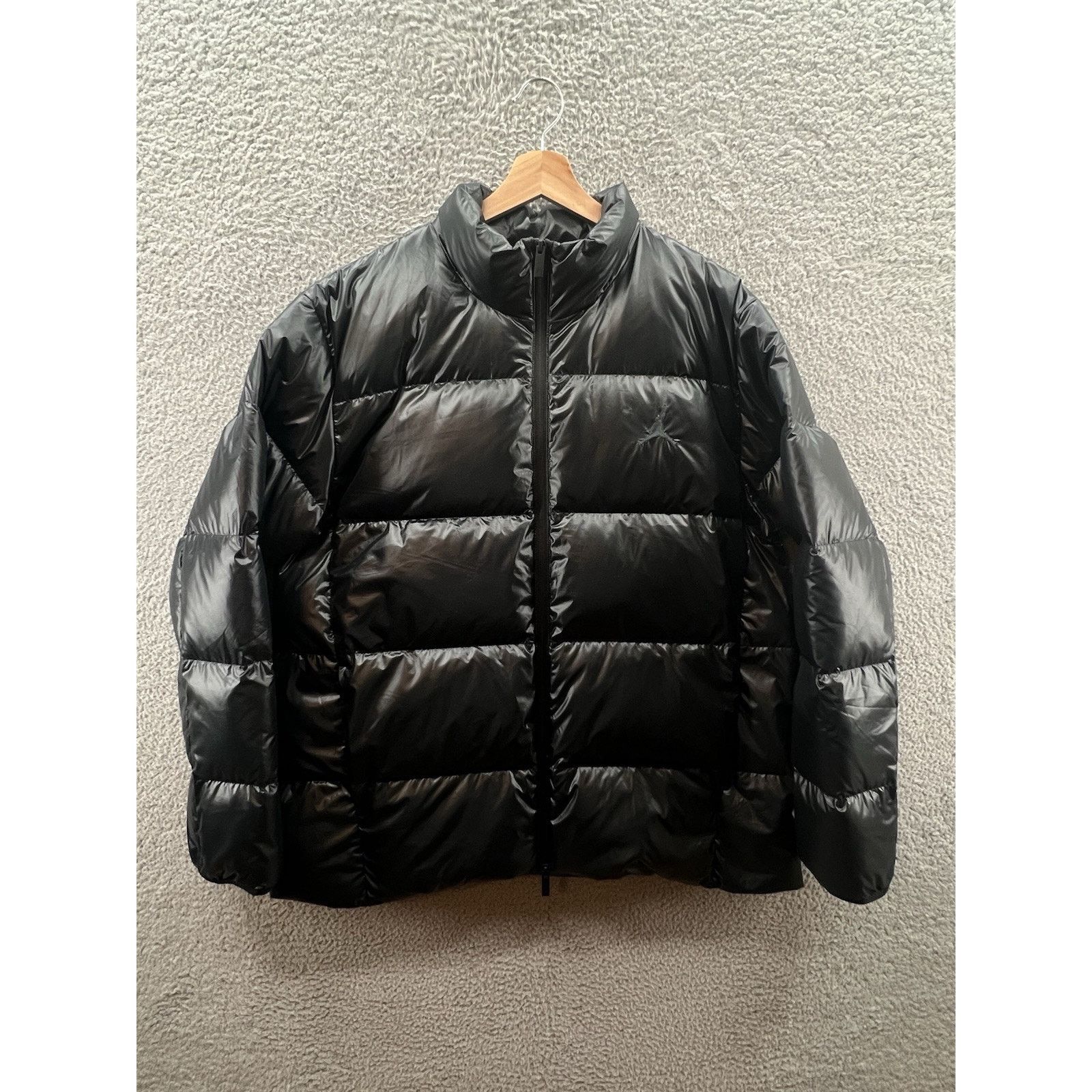 Jordan Brand Jordan Flight Duck Down Shine Puffer Jacket Coat Black Large Size US L / EU 52-54 / 3 - 1 Thumbnail