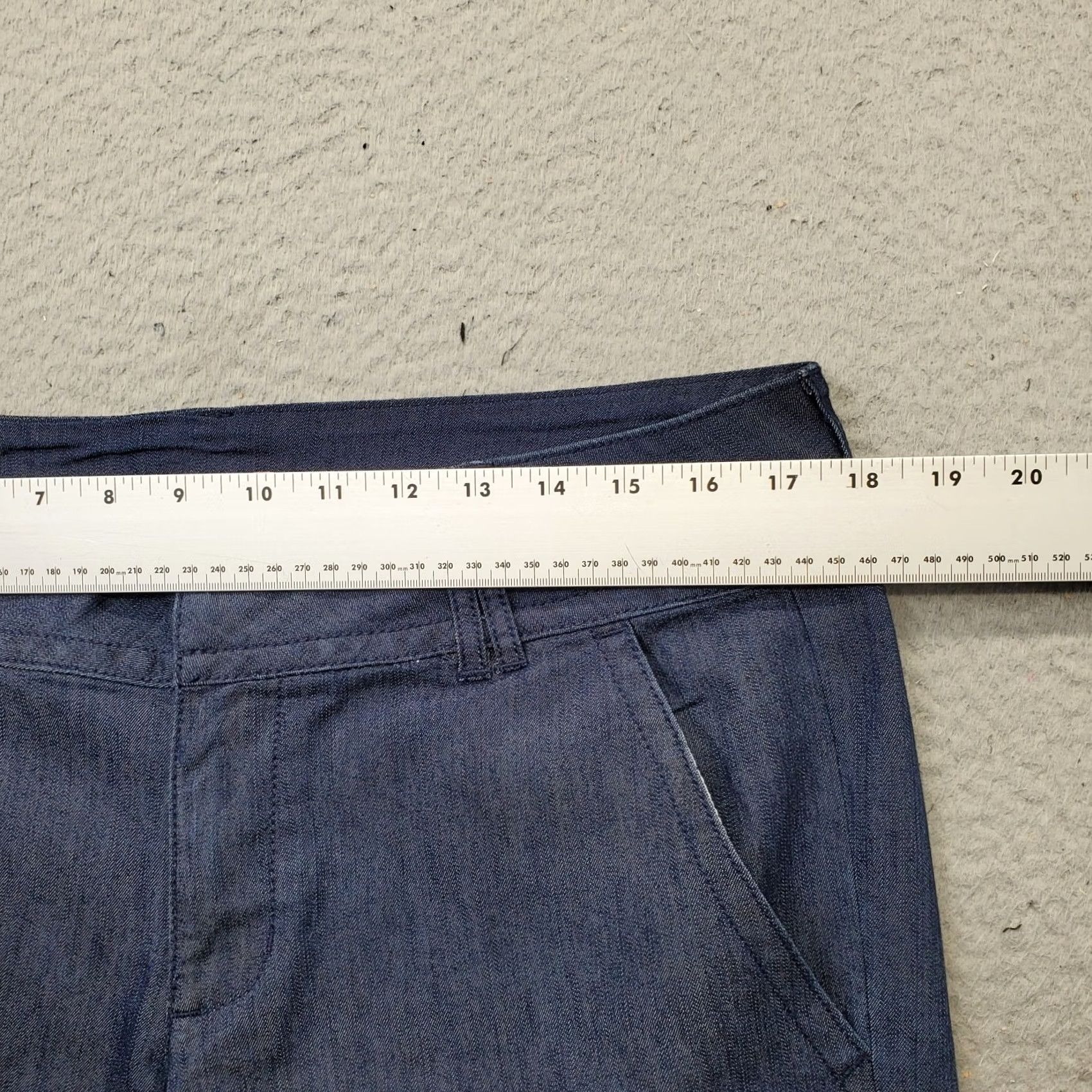 Vintage Elle Denim Pants Womens 12 Blue Stretch Comfort Boho Cuffed Wide Leg Medium Wash Pants Womens 12 Blue Stretch Comfort Boho Wide-Leg Denim Size 34" / US 12 / IT 48 - 6 Thumbnail