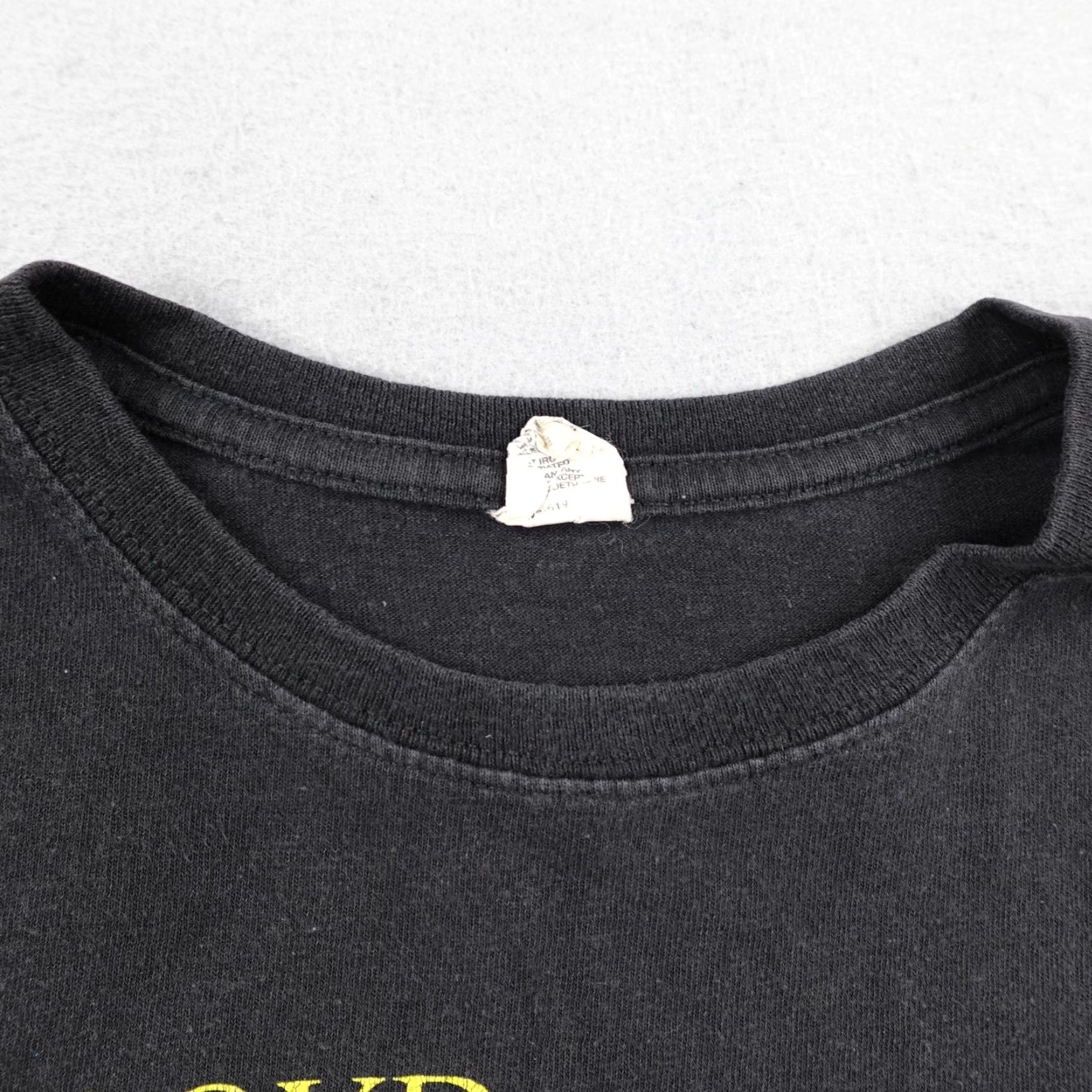 Anvil VINTAGE Pink Floyd Shirt Mens M Black Dark Side Of The Moon Band Tee Y2K Size US M / EU 48-50 / 2 - 3 Thumbnail