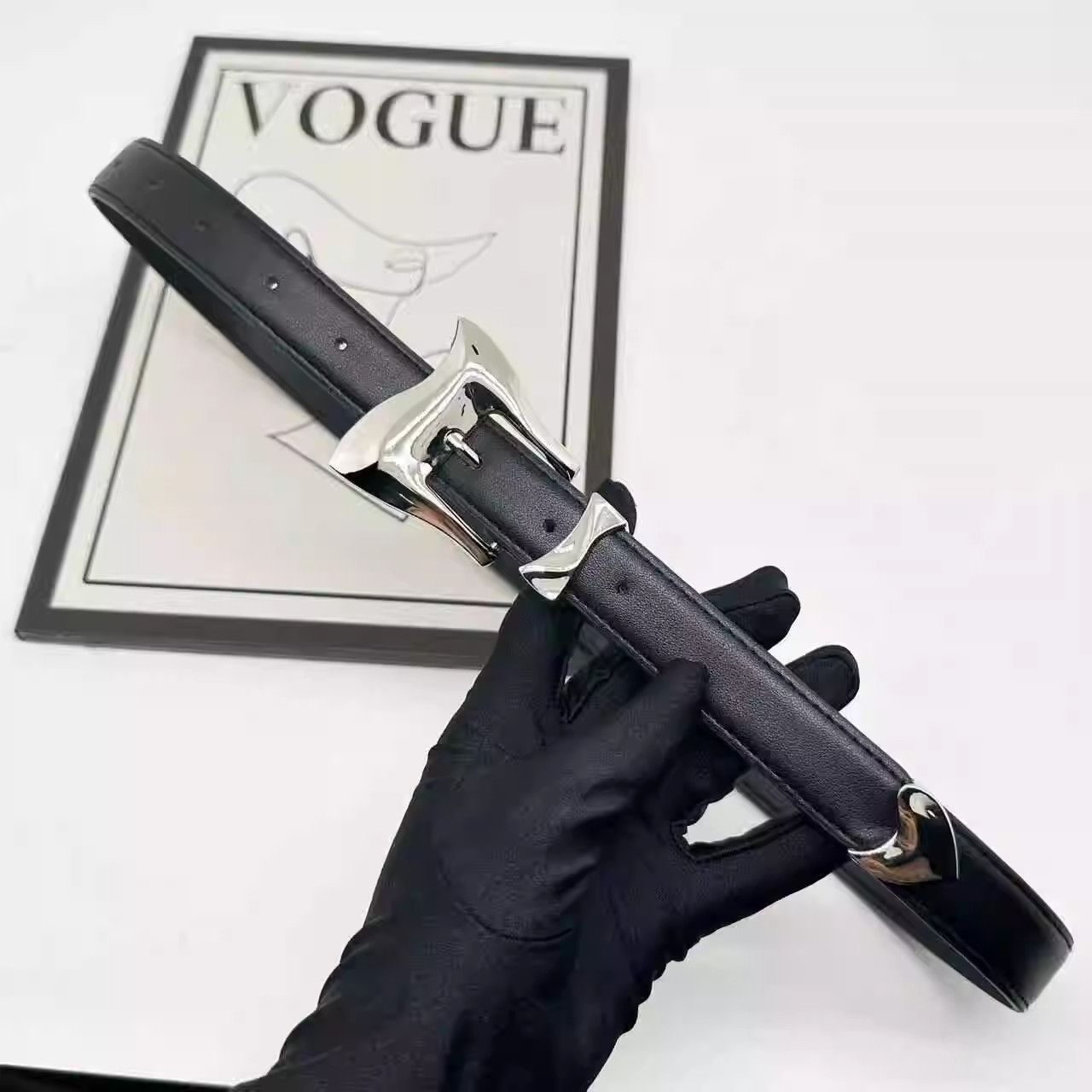 VIBE Future Vintage Belt Riveted Belts Menswear Accessories Size ONE SIZE - 1 Thumbnail