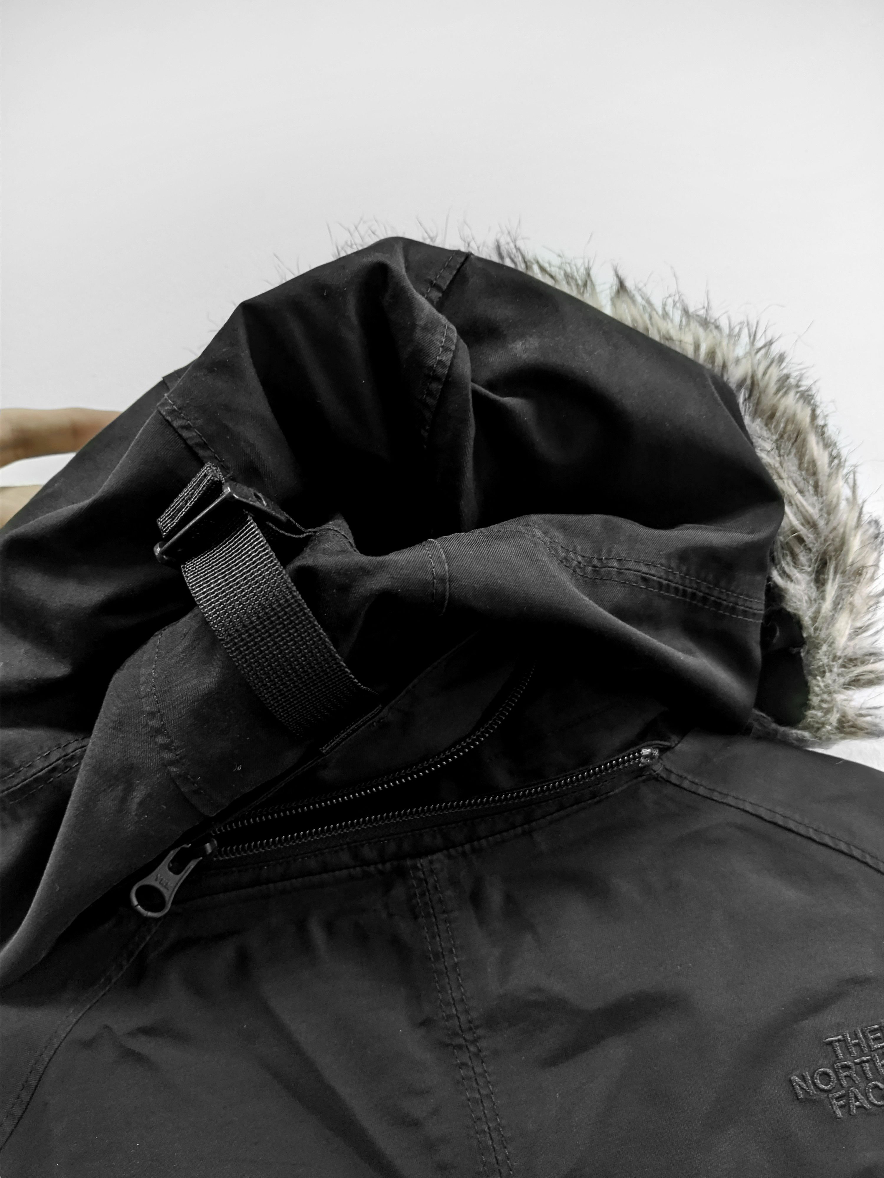 The North Face The North Face parka jacket down fur black dryvent Size M / US 6-8 / IT 42-44 - 15 Thumbnail