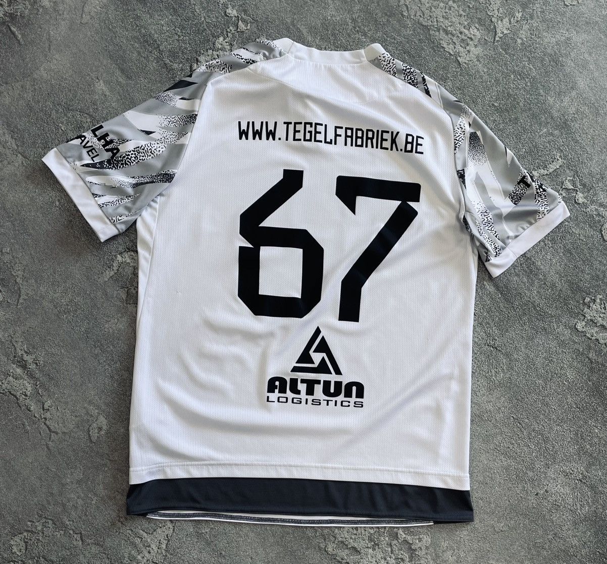 Macron Macron ZVC Payitaht ANTWERPEN #67 Match Issue Futsal Jersey Size US L / EU 52-54 / 3 - 14 Thumbnail