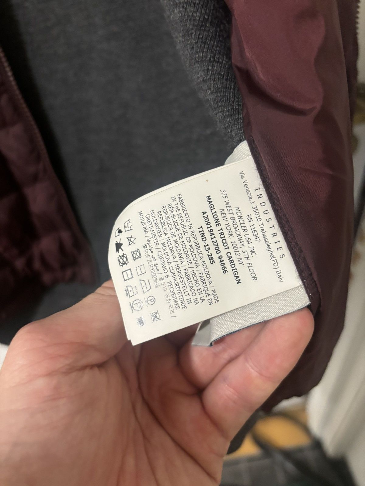 Moncler 🍷🍷🍷cardigan Size US M / EU 48-50 / 2 - 6 Thumbnail