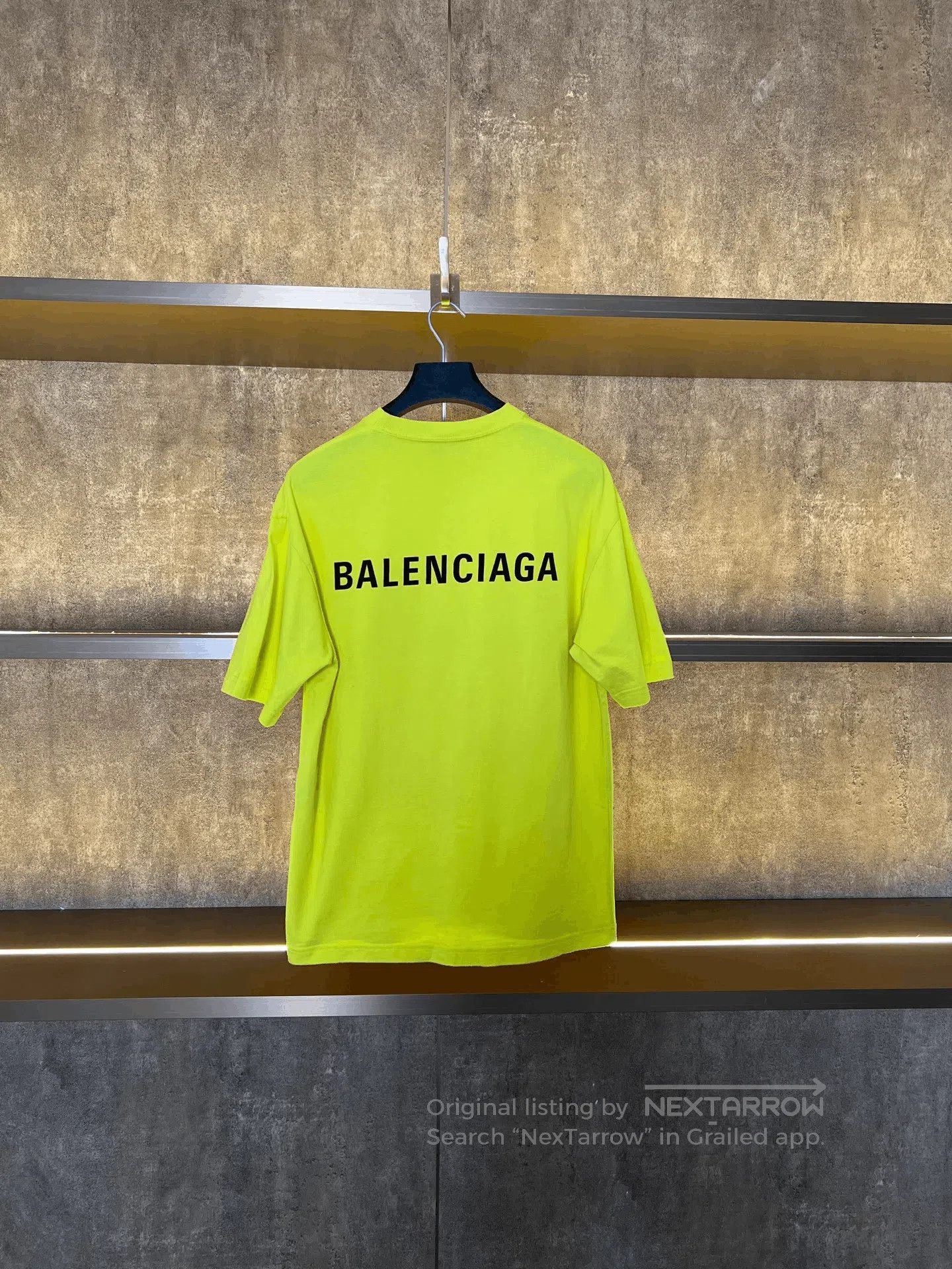 Balenciaga Balenciaga Slogan Short-Sleeve Tee. Size XS / US 0-2 / IT 36-38 - 2 Thumbnail