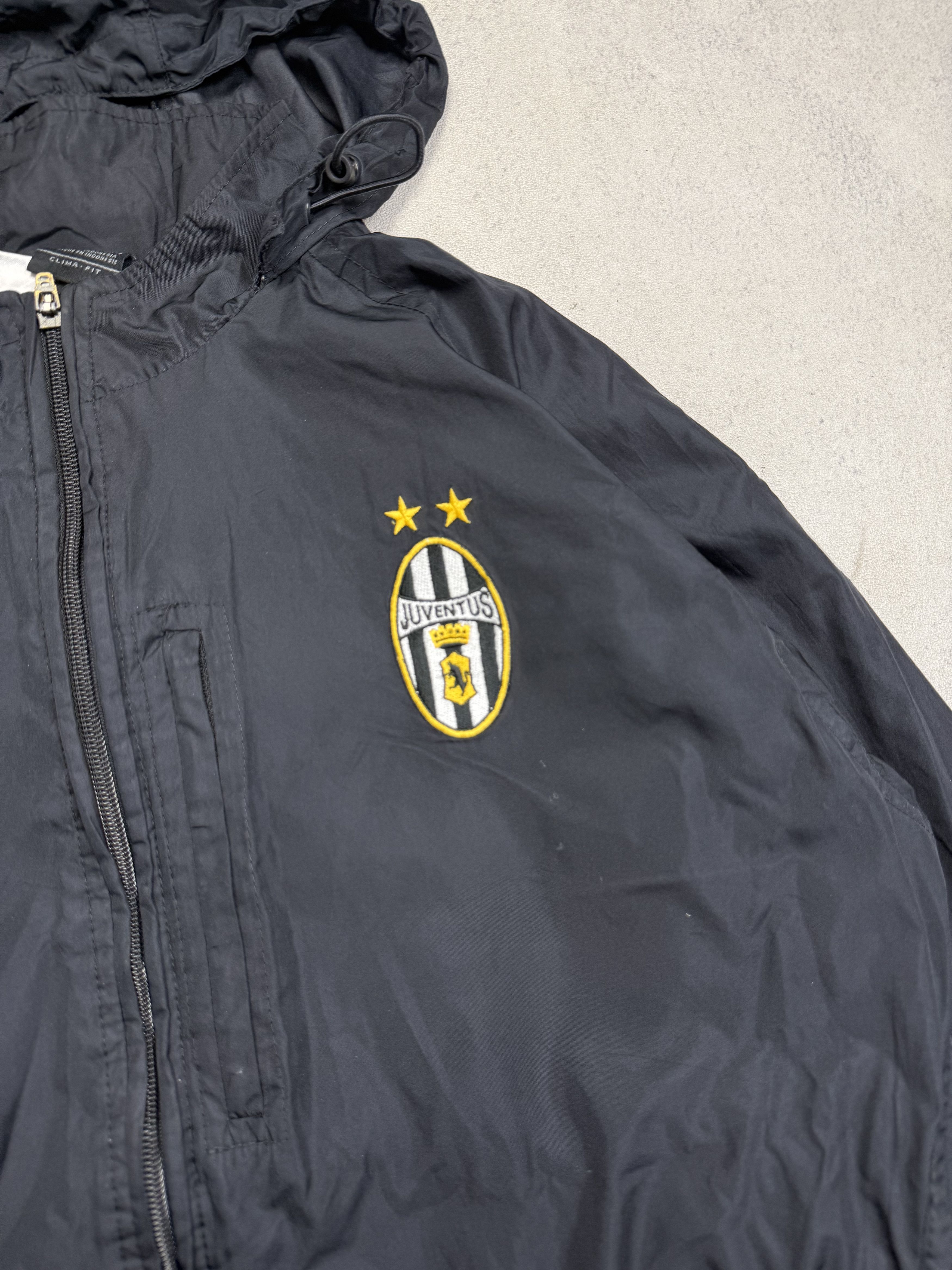 Nike 2003 Nike Juventus Jacket Size US M / EU 48-50 / 2 - 3 Thumbnail