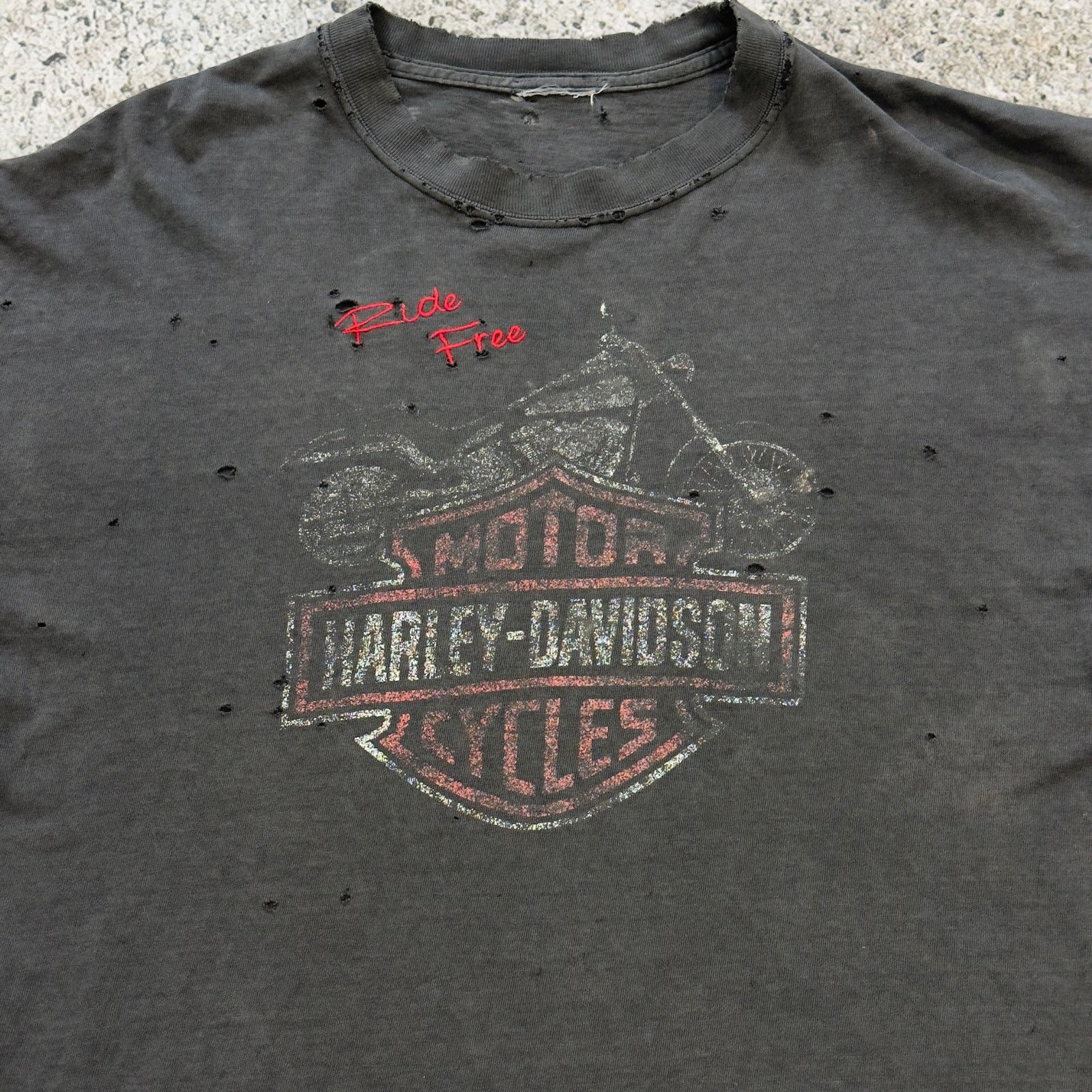Harley Davidson Harley Davidson Thrashed Distressed Tee ERD Grunge Biker Size US XL / EU 56 / 4 - 3 Thumbnail