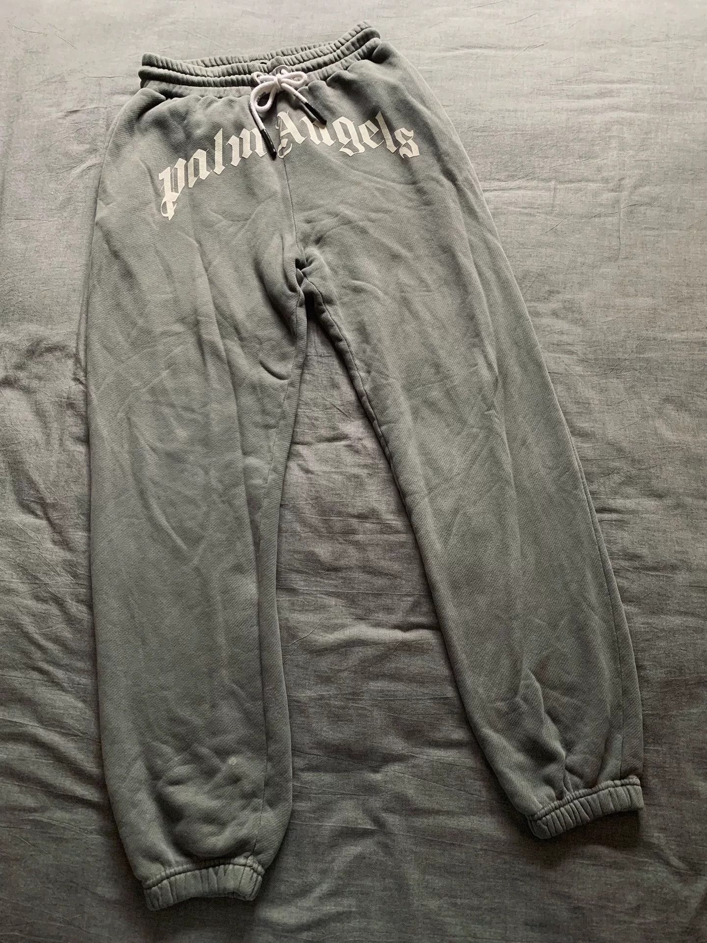 Palm Angels Palm Angels Logo Printed Sweatpants Size US 30 / EU 46 - 1 Thumbnail