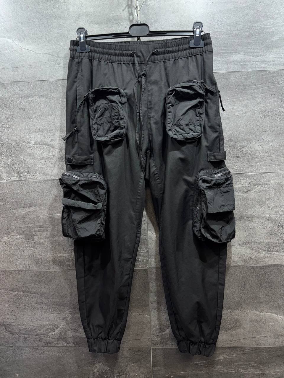 Japanese Brand Men's Cargo Multipocket Pants Fashion Men's Sweatpants Nylon Size US 32 / EU 48 - 1 Thumbnail