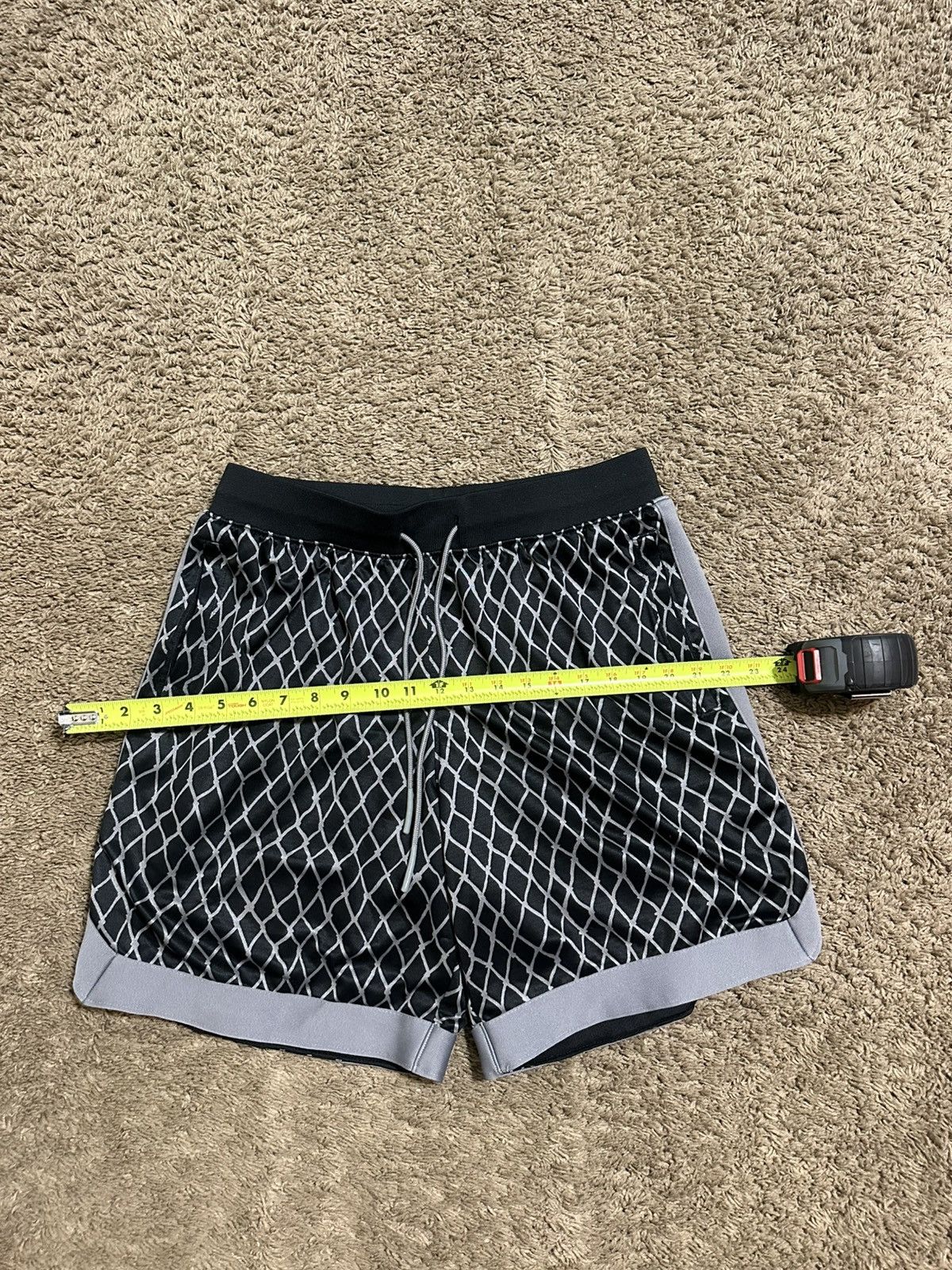 Under Armour Vintage Under Armour “Versa Mesh” shorts 00s size large Size US 34 / EU 50 - 4 Thumbnail
