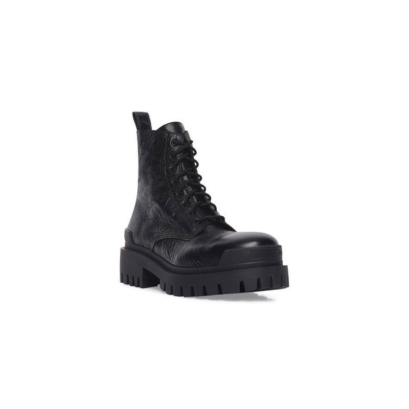 o1s1wg110226 Strike 20mm Boots In Black