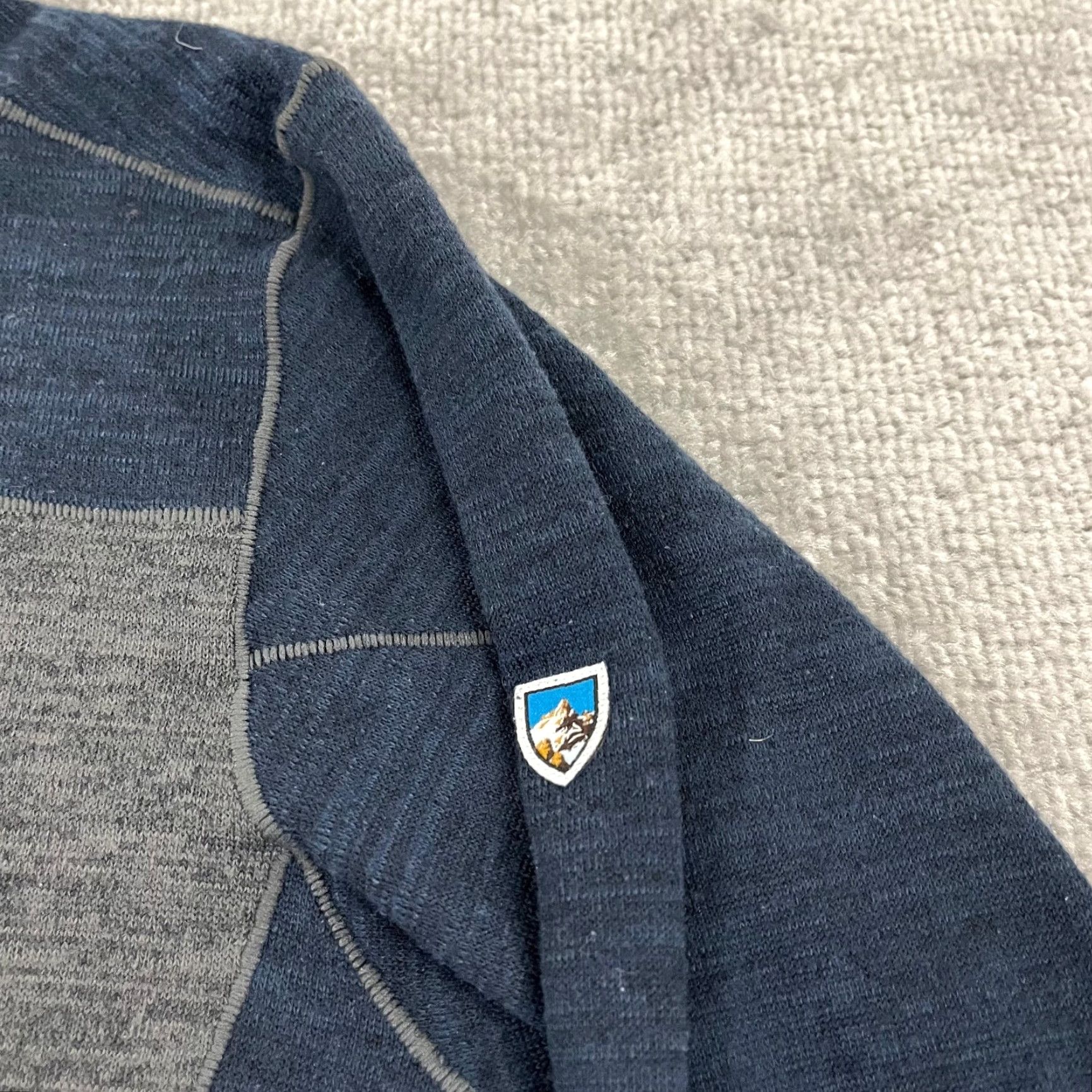 Vintage KUHL Sweater Large Blue Gray 1/4 Zip Pullover Outdoor Polyester Hike Mens Size US L / EU 52-54 / 3 - 2 Thumbnail