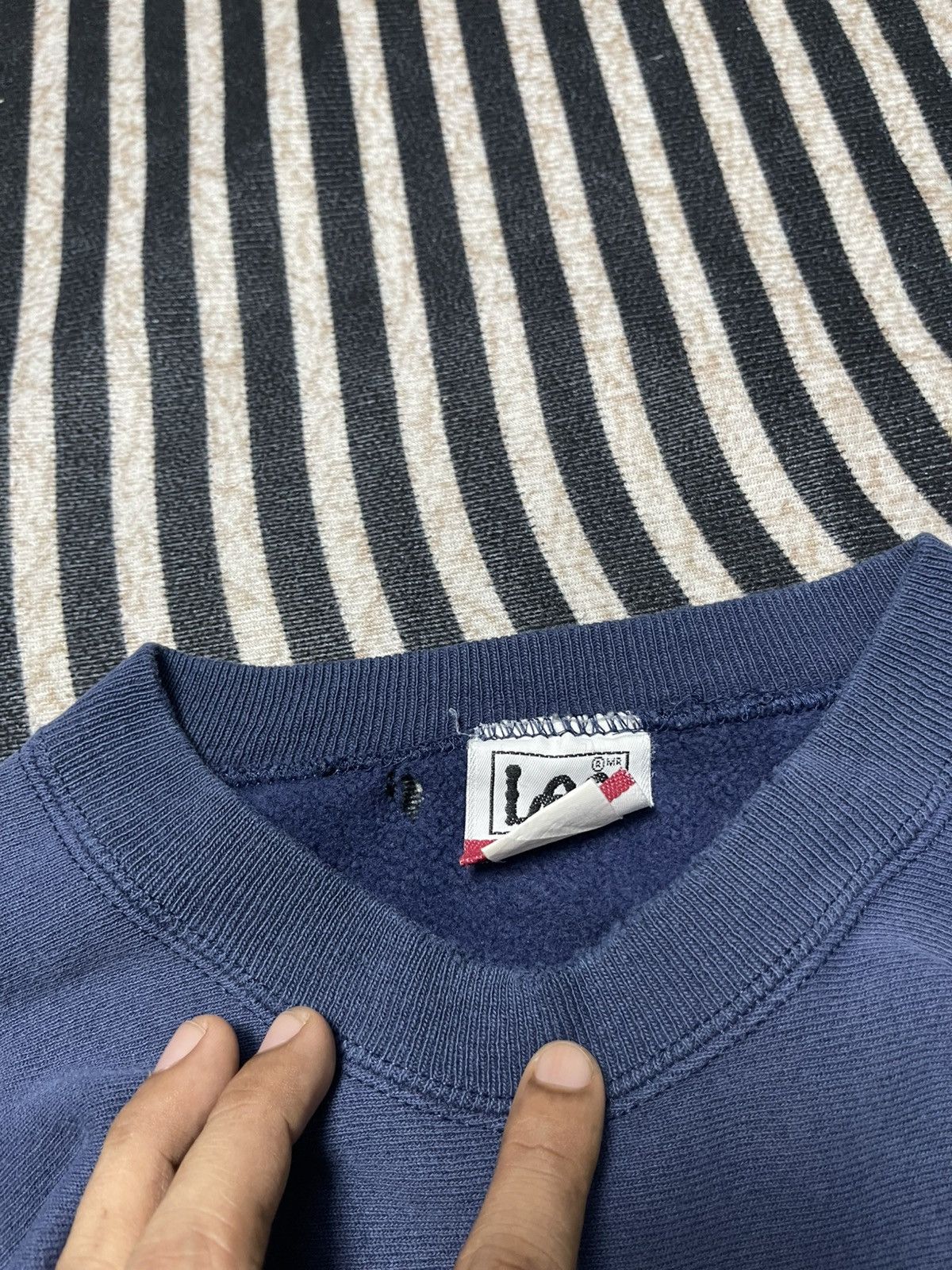 90s LEE X MARQUETTE UNIVERSITY DISTRESSED CREWNECK