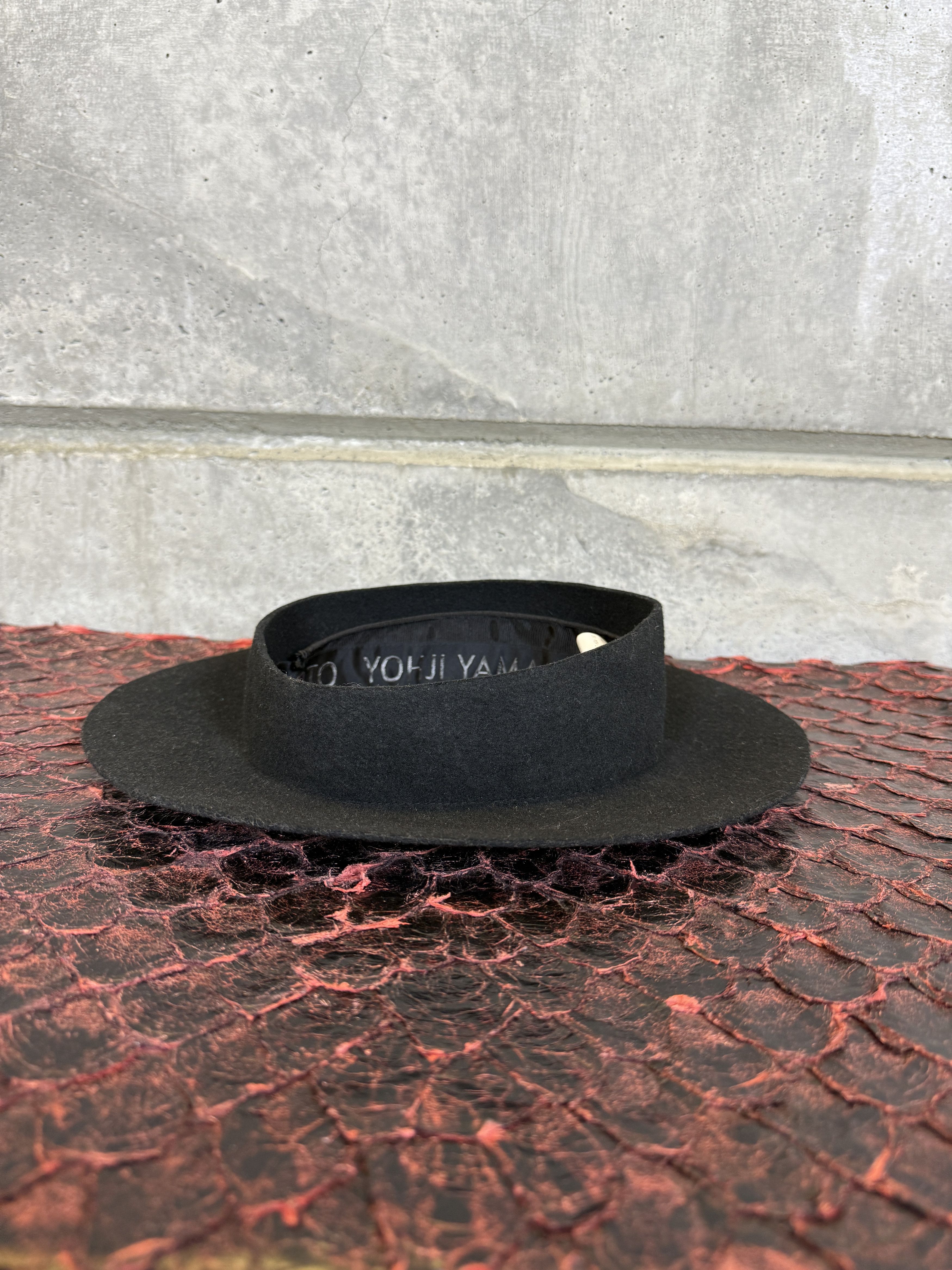 Yohji Yamamoto $740 Yohji Yamamoto Open Crown Hat Size ONE SIZE - 7 Thumbnail