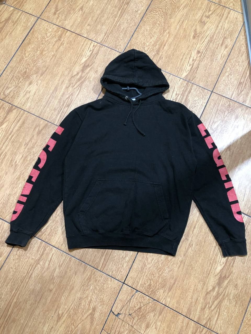 XO The Weeknd XO Selfridges Oxford St Hoodie Size US M / EU 48-50 / 2 - 4 Thumbnail