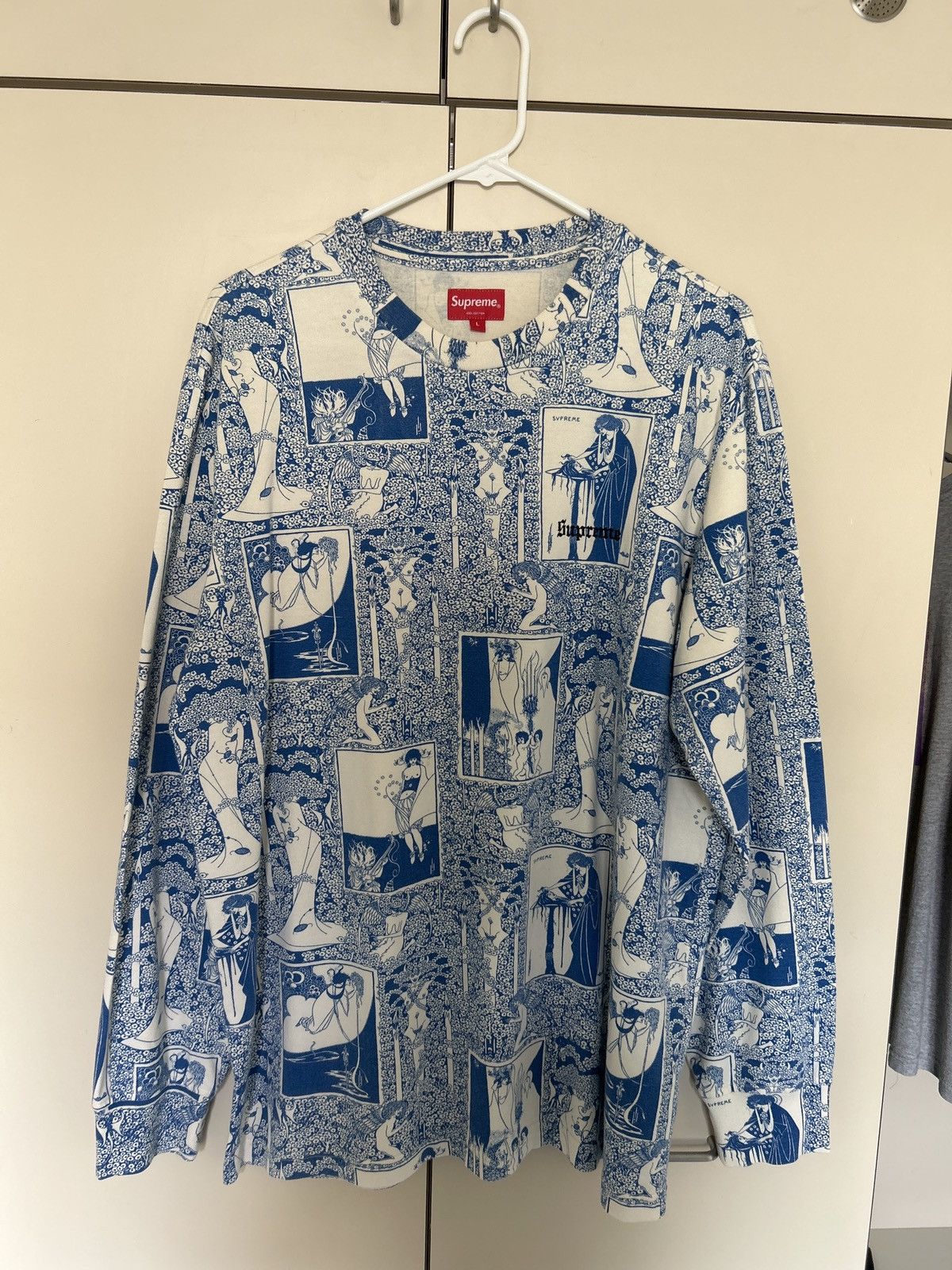 Supreme Supreme Salome L/S Top Size US L / EU 52-54 / 3 - 1 Thumbnail