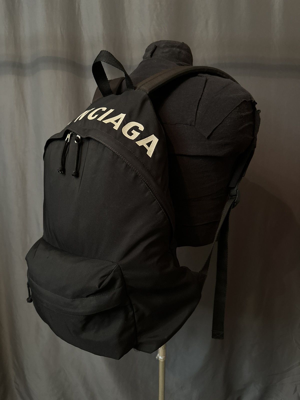 Balenciaga Balenciaga Wheel Logo Backpack Size ONE SIZE - 5 Thumbnail