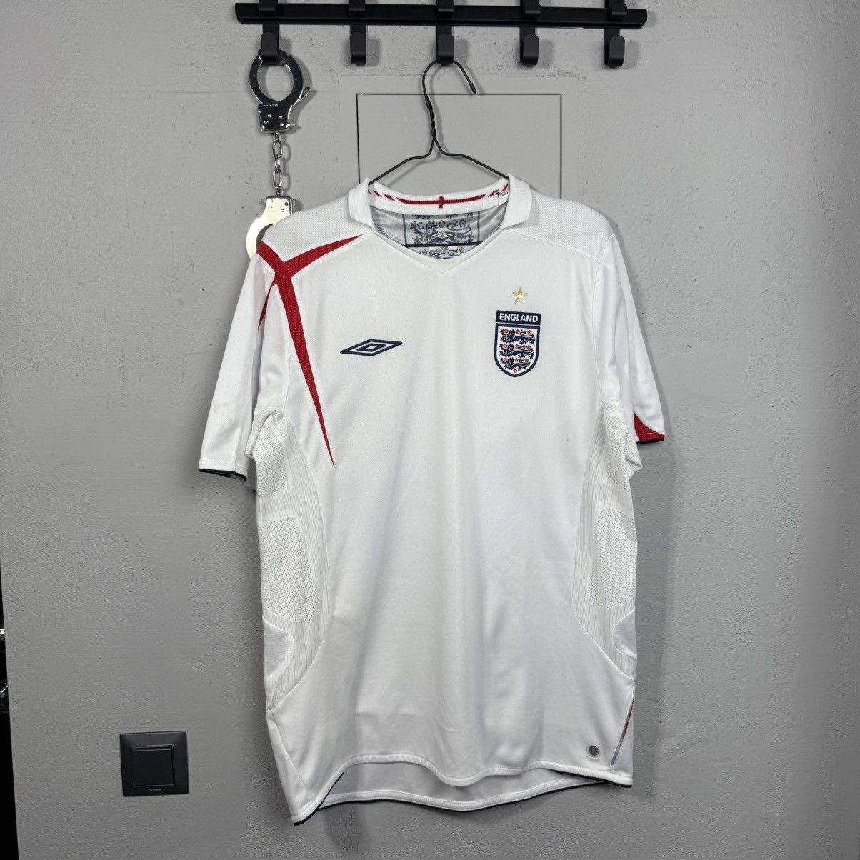 Umbro Vintage England Umbro Soccer Jersey Size US L / EU 52-54 / 3 - 1 Thumbnail