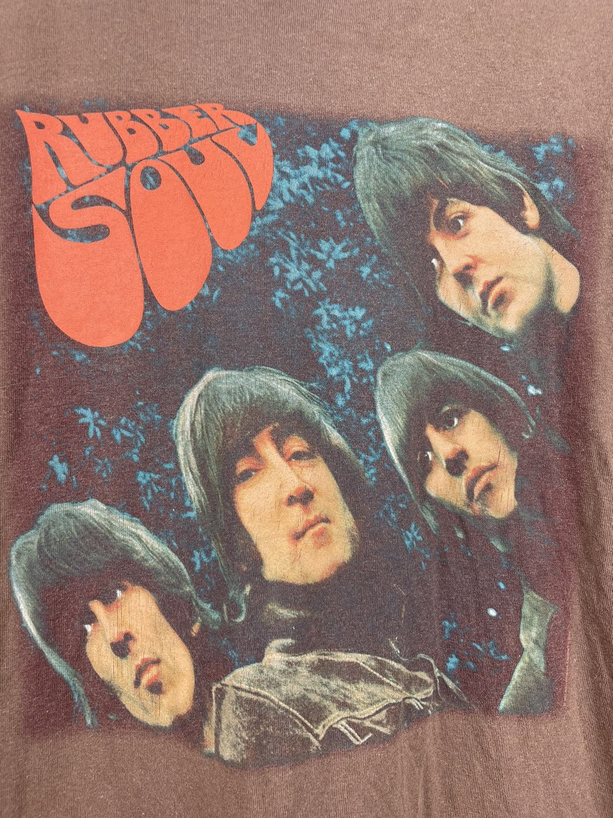Band Tees Vintage 90s The Beatles Rubber Soul band t shirt Size US L / EU 52-54 / 3 - 4 Thumbnail