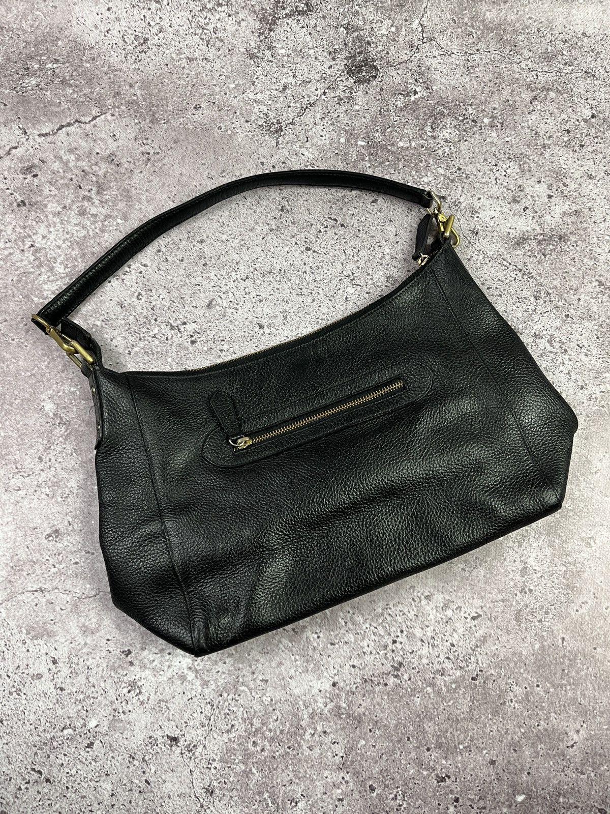 Tod's Black Pebbled Leather Shoulder Bag Hobo Purse Italy 🇮🇹 Size ONE SIZE - 3 Thumbnail