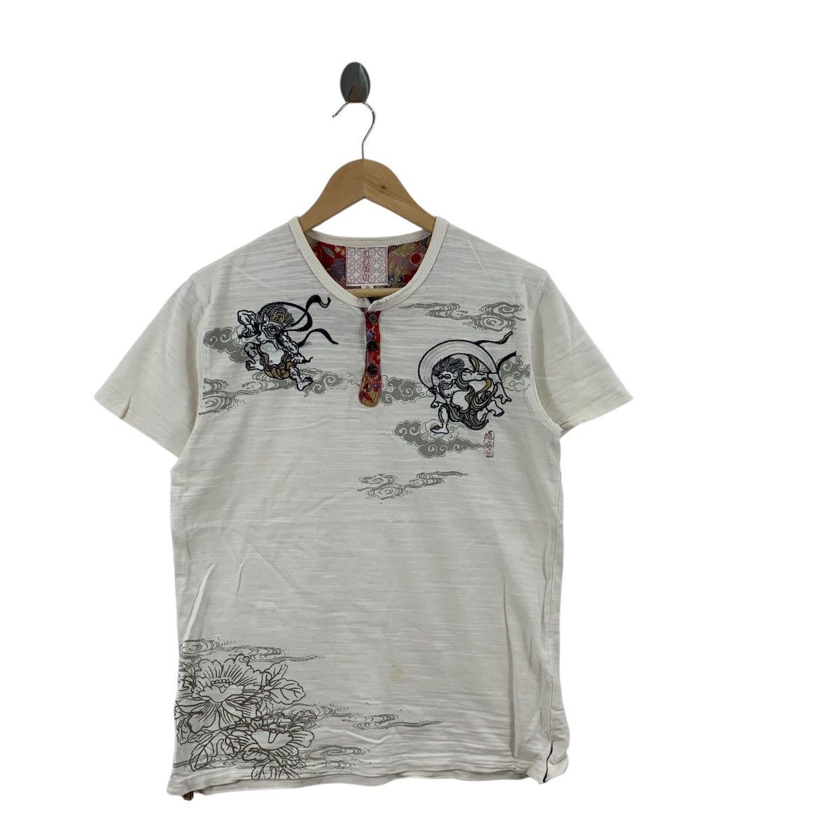 Vintage Vintage KAMAKURI FUJIN RAIJIN Japan Tradition Dragon Tee Size S / US 4 / IT 40 - 4 Thumbnail