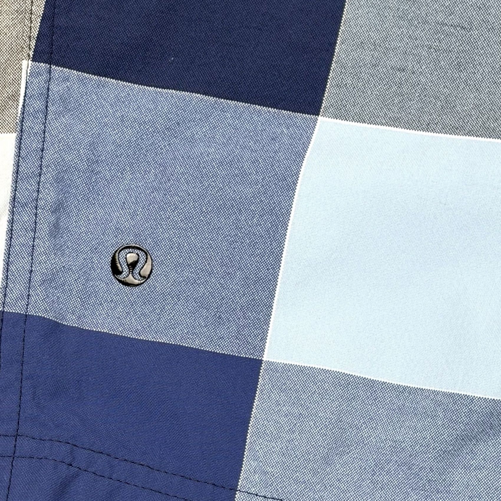 Lululemon Lululemon Mens Shorts 40 Plaid Zip Pocket Lightweight Athletic Performance Chino Multicolor Outdoor Sports 10in Inseam Mens Size US 40 / EU 56 - 7 Thumbnail
