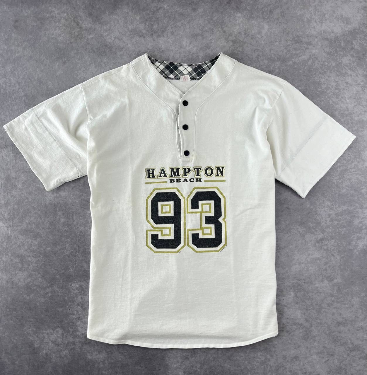 Other Vintage Hampton Beach 93 Henley T-Shirt White Short Sleeve Size US XL / EU 56 / 4 - 1 Thumbnail