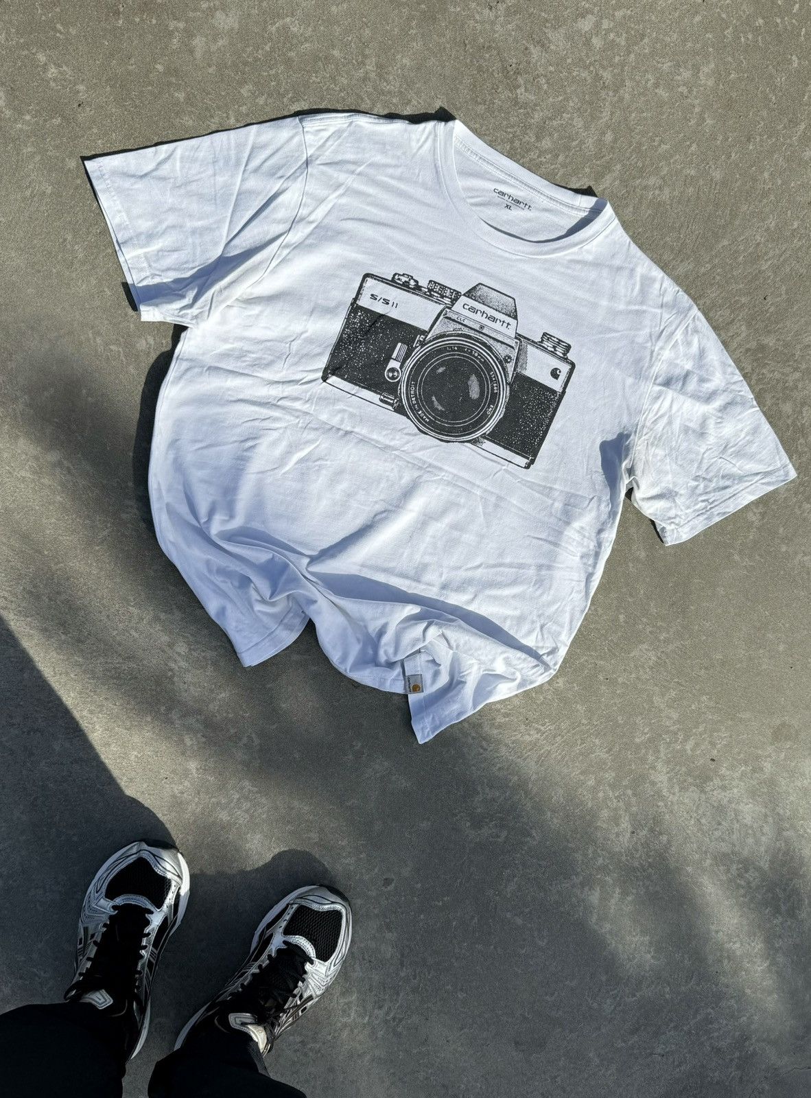 Carhartt Vintage Rare Carhartt WIP Camera Y2K White T-shirt Sk8 Size US XL / EU 56 / 4 - 1 Thumbnail
