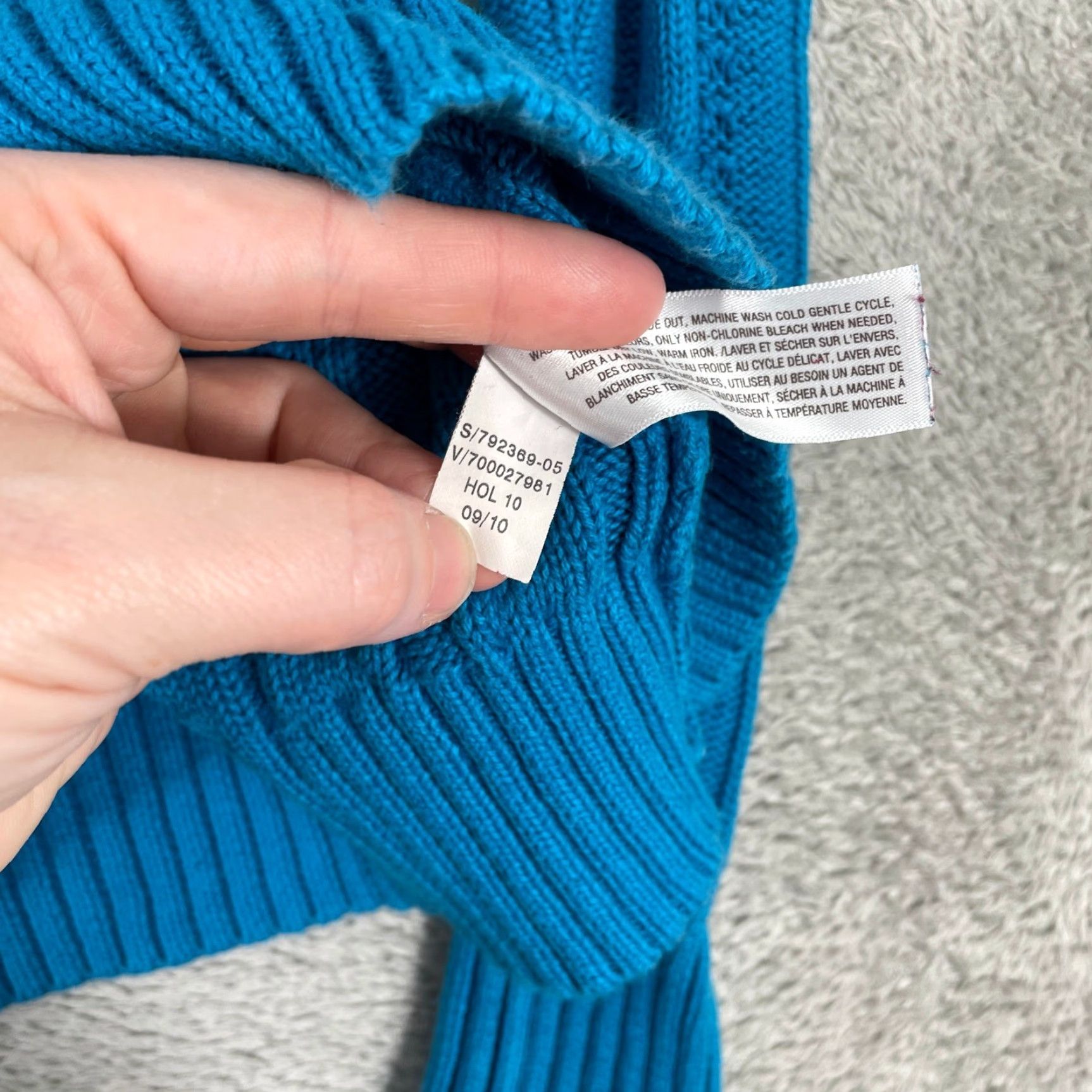 Old Navy VINTAGE Old Navy Cable Knit Sweater Womens XS Blue V Neck Cotton Pullover Size XS / US 0-2 / IT 36-38 - 4 Thumbnail
