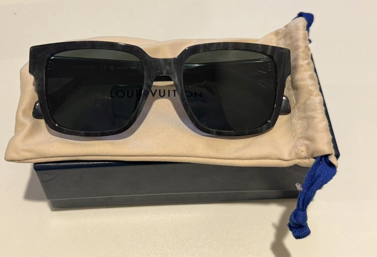 Louis Vuitton Louis Vuitton Sunglasses Size ONE SIZE - 1 Thumbnail