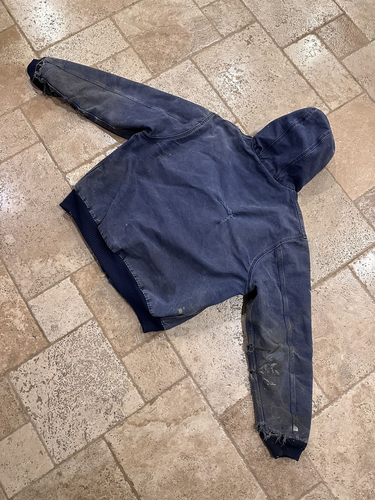 Carhartt Vintage Carhartt Faded Thrashed Hooded Distress Work Jacket Size US L / EU 52-54 / 3 - 7 Thumbnail